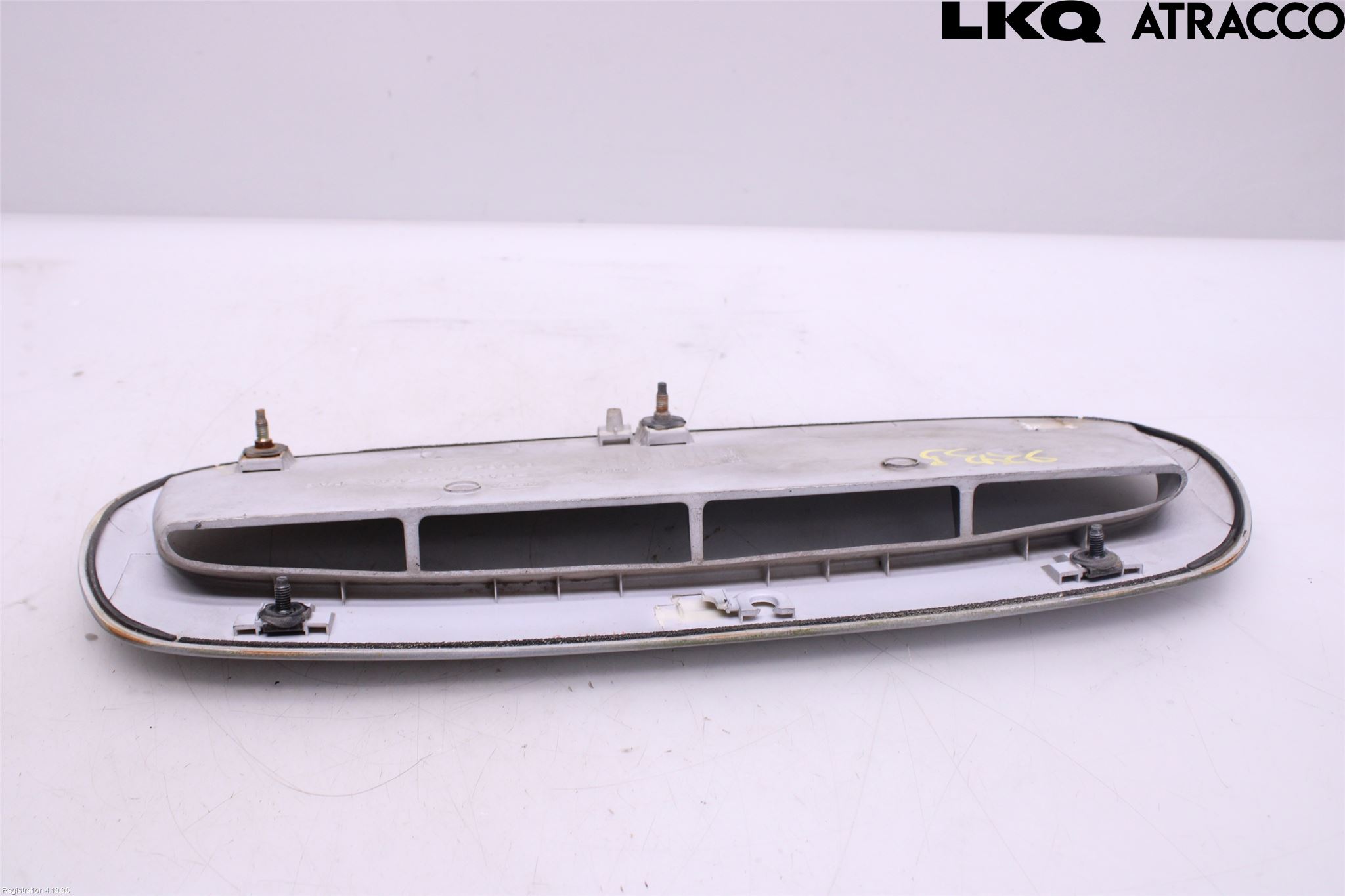 Nissan NAVARA 98-05 Panser Luftinntak Oppå