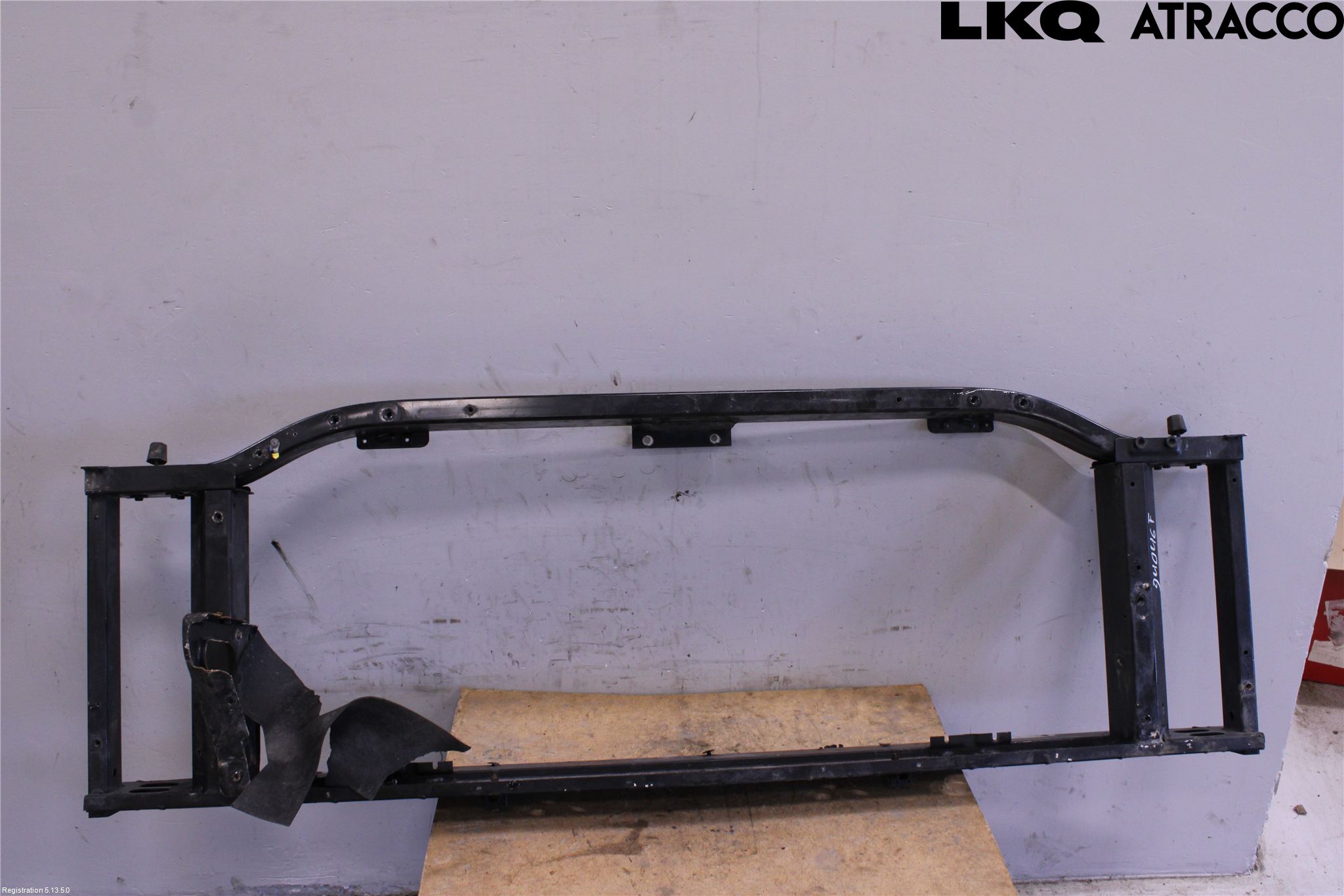 Chevrolet TAHOE Frontplate