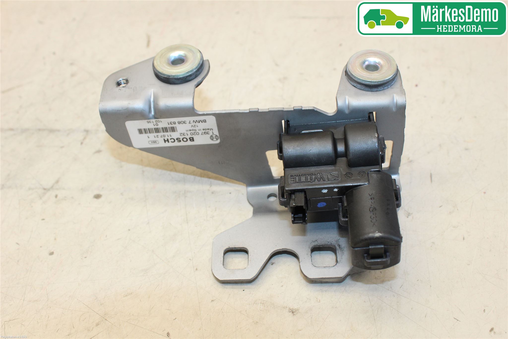 BMW 5 F10/F11/F18 09-17 Bakluke-Lokk Låsekasse