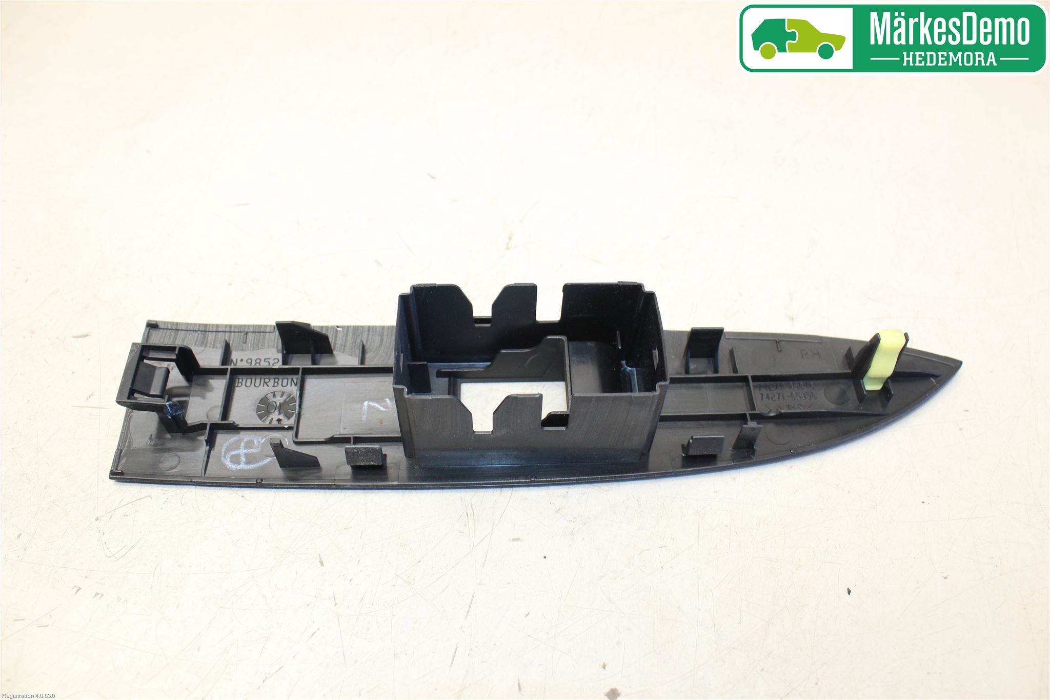 Toyota AVENSIS 09-15 Instrument Ramme
