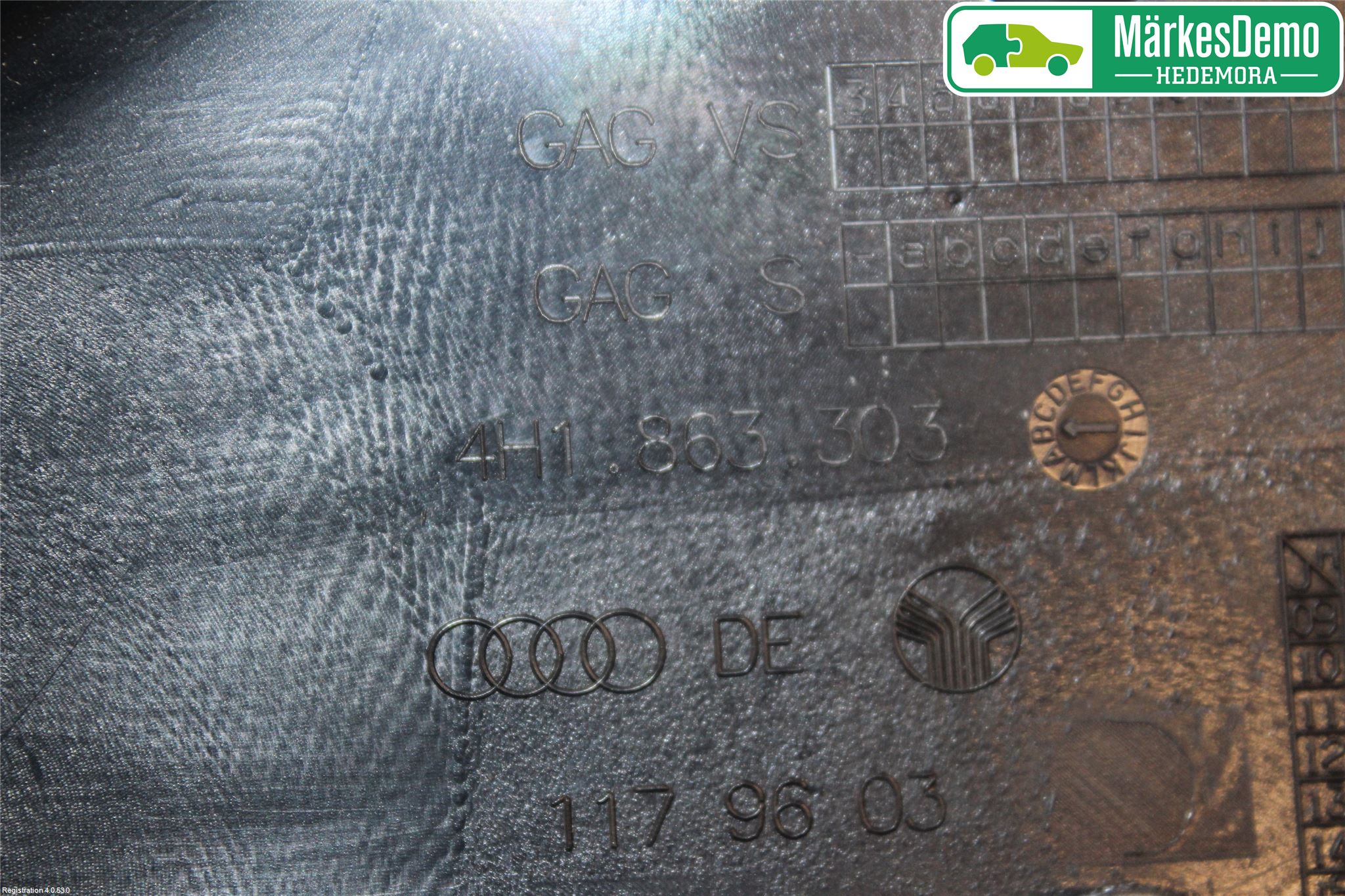 Audi A8/S8 4H 10-17 Innr Konsoll-Lomme