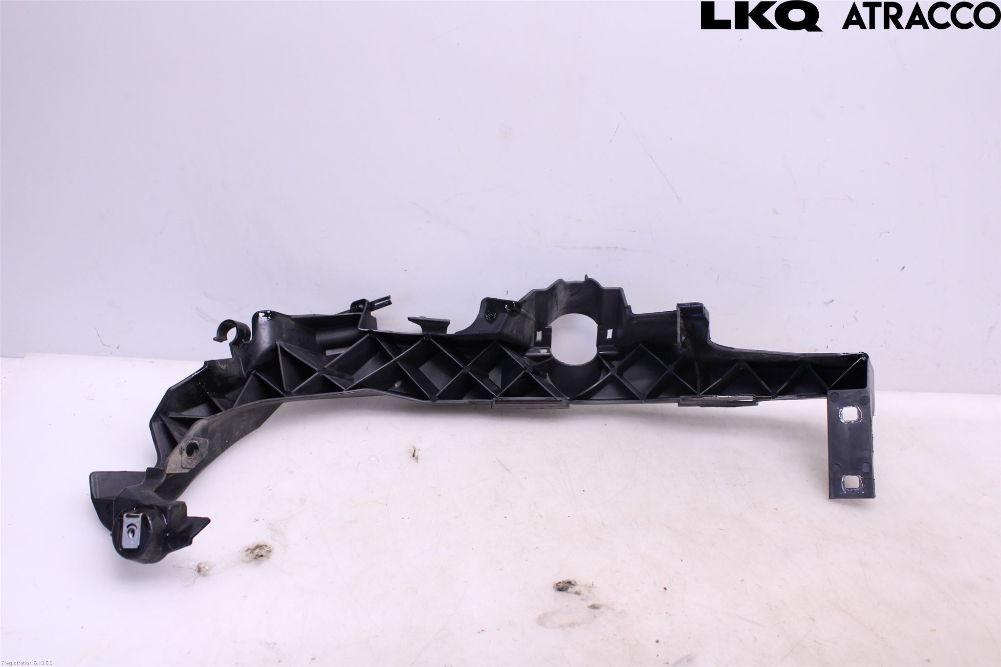 BMW 3 E90/91 SED/TOU 05-12 Frontlykt Ramme H Lyktering
