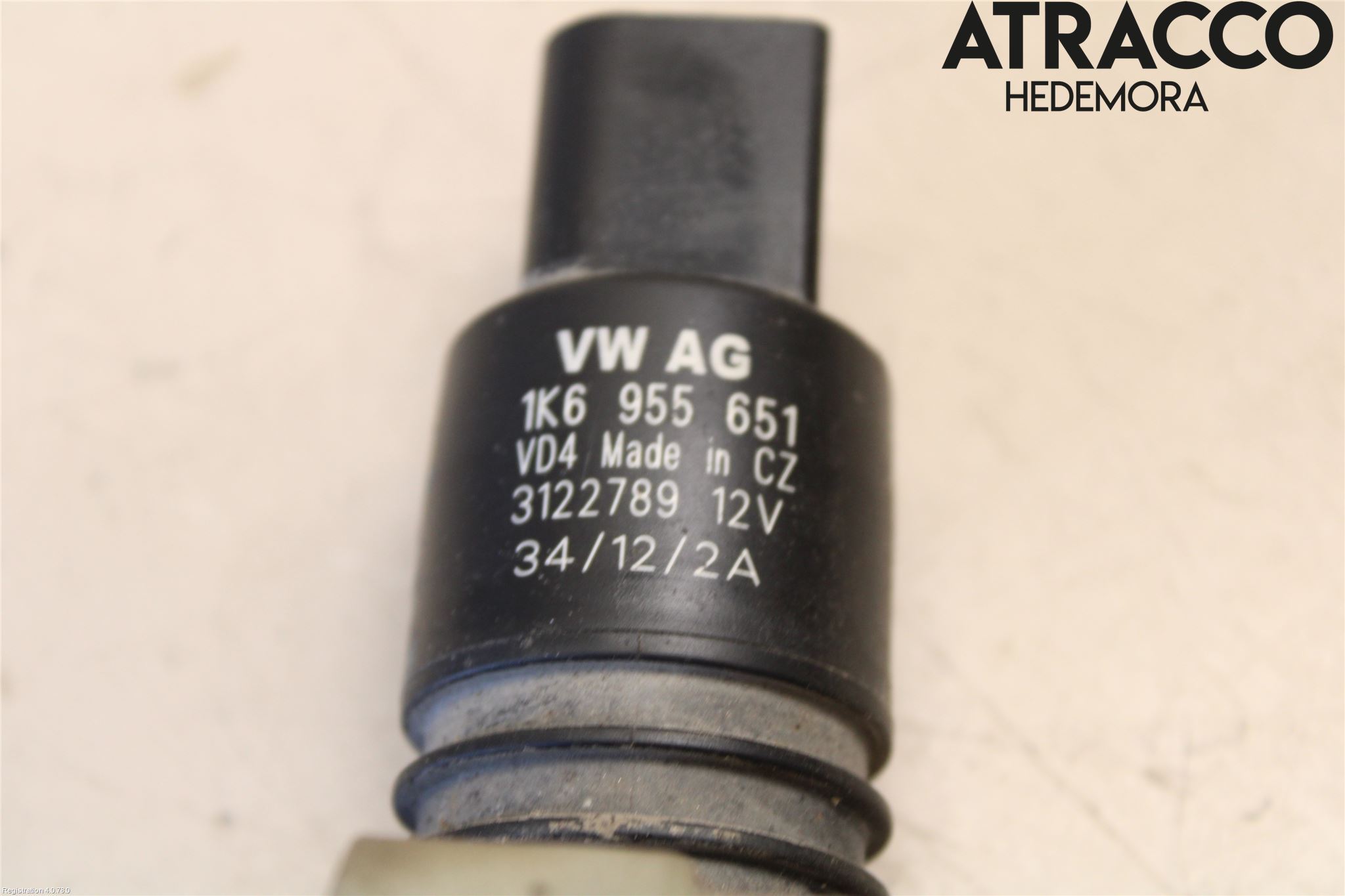 Volkswagen VW GOLF VI 09-13 Spylerpumpe Frontrute