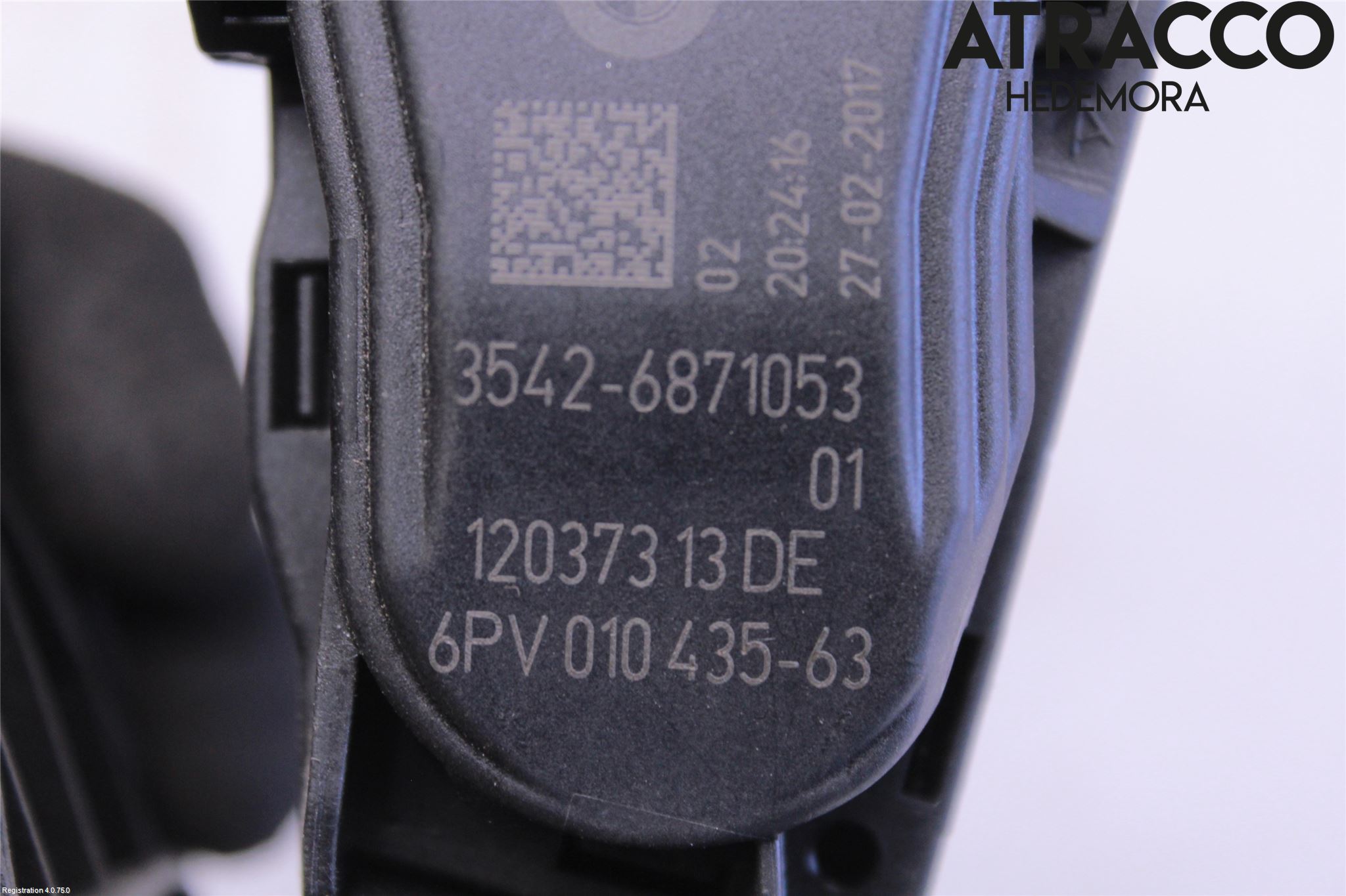 BMW 5 G30/G31/F90 17-23 Gasspedal