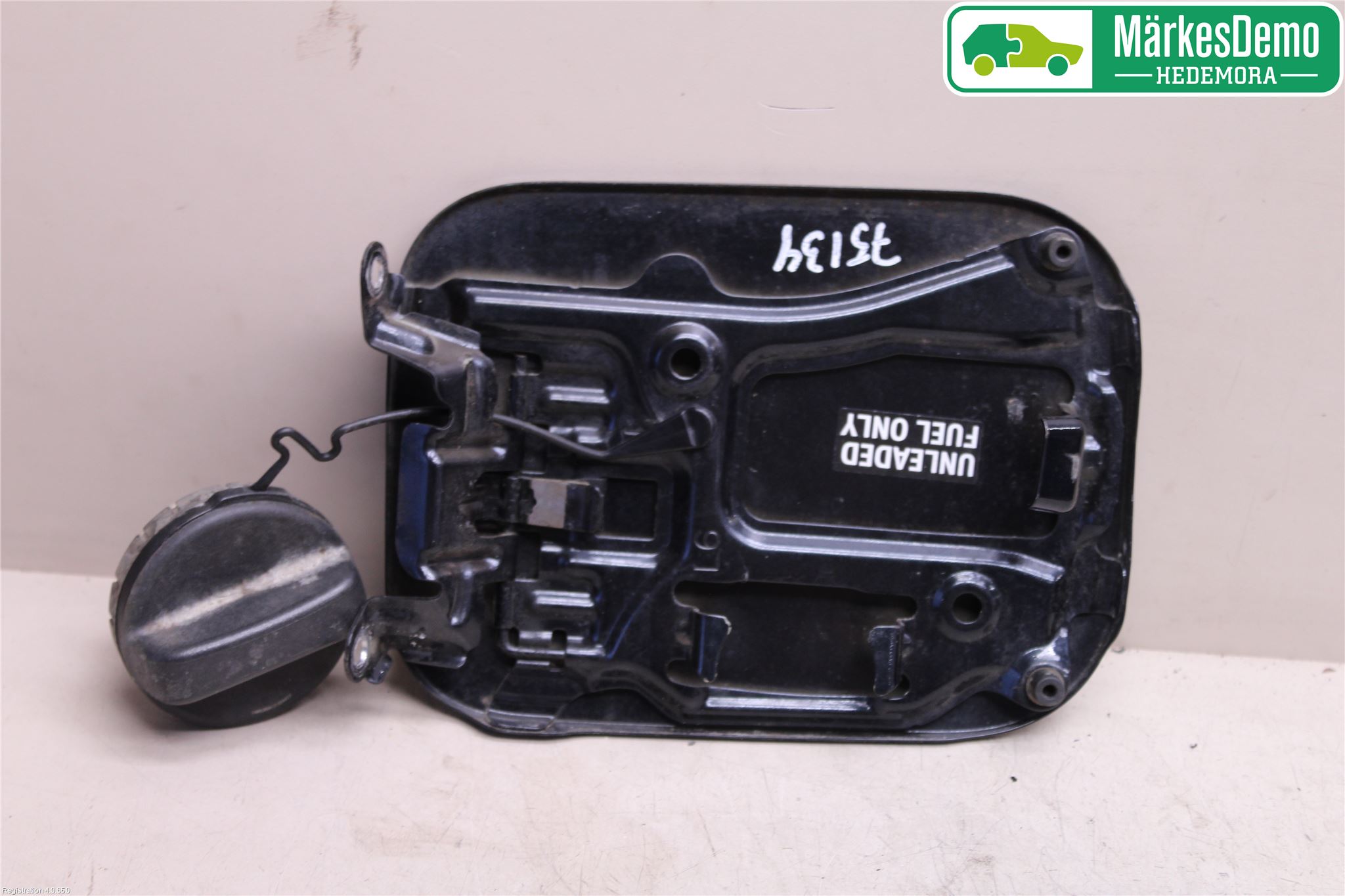 Toyota AVENSIS 09-15 Drivstoff Tankluke