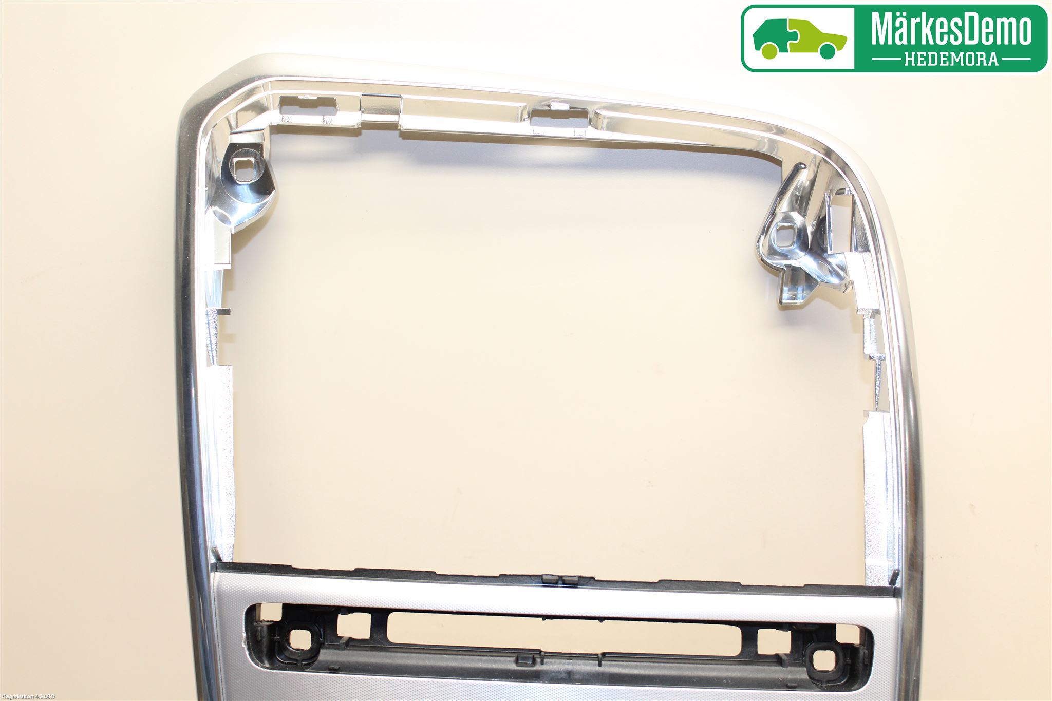 Volvo XC60 14-17 Instrumentkonsoll Midt