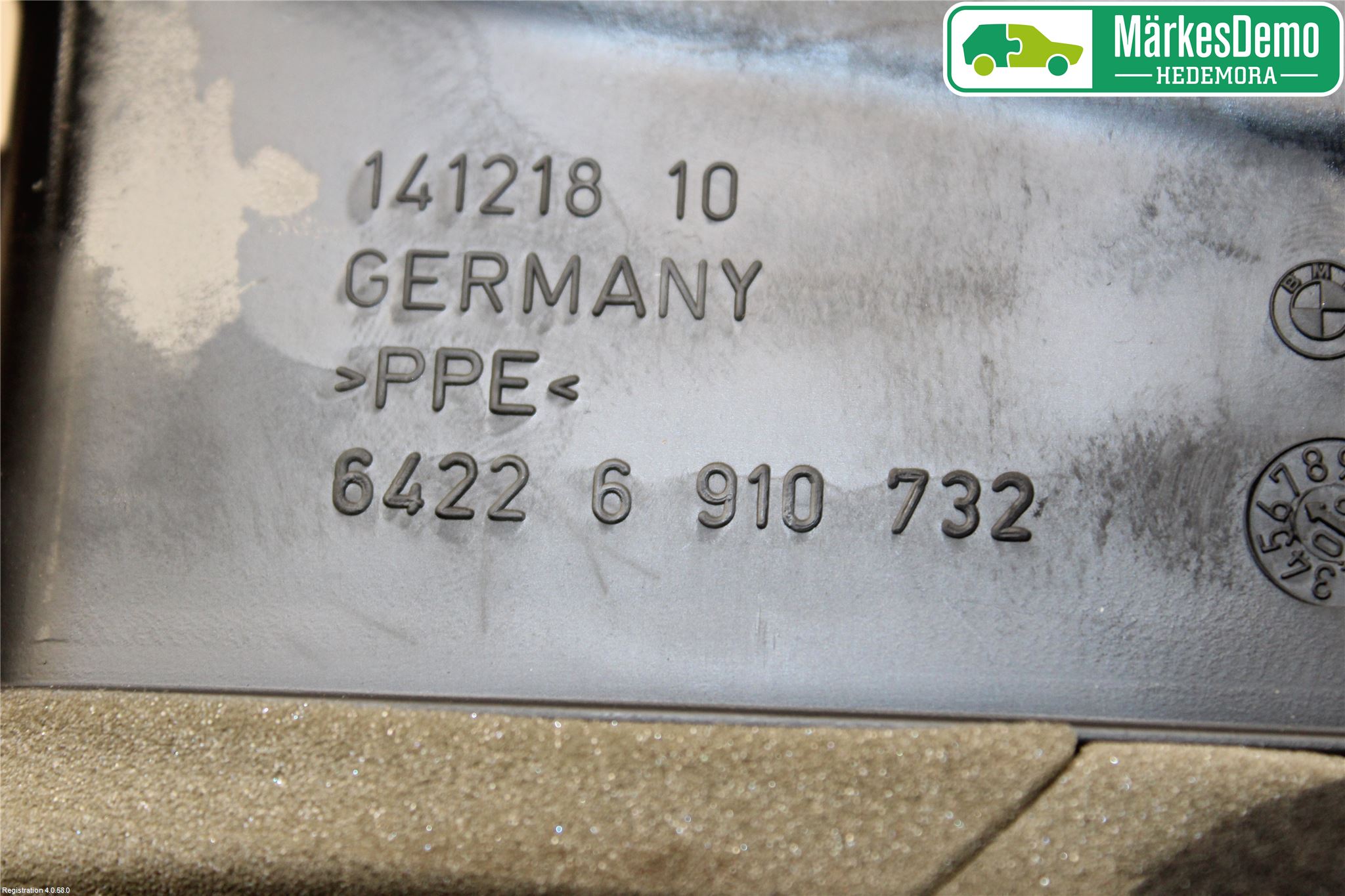 BMW 5 E60/61 Sed/Tou 02-10 Dashbord Kanal - Dyse