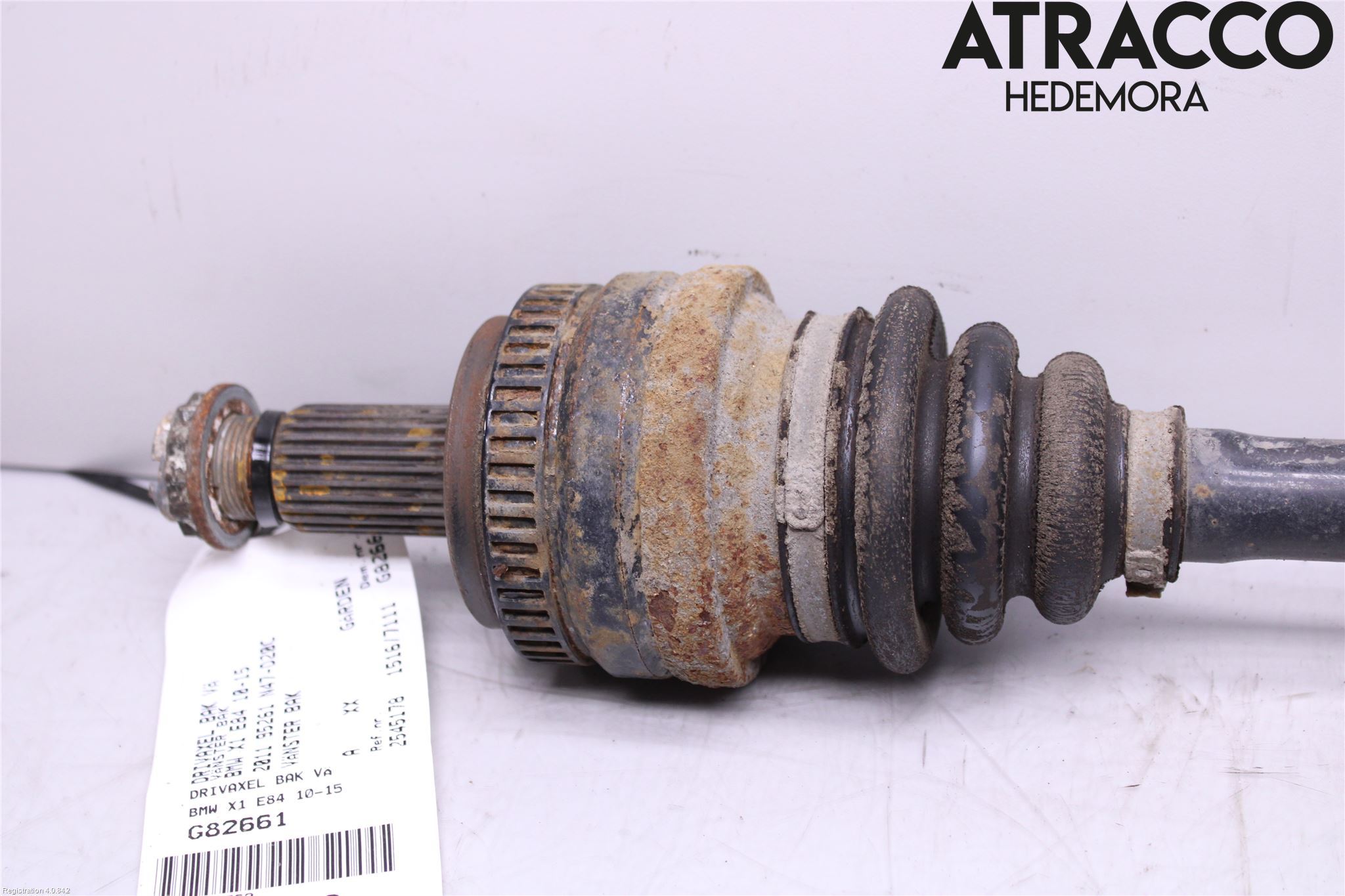 BMW 1 E87/81 5D/3D 03-11 Drivaksel Bak Kompl Venstre