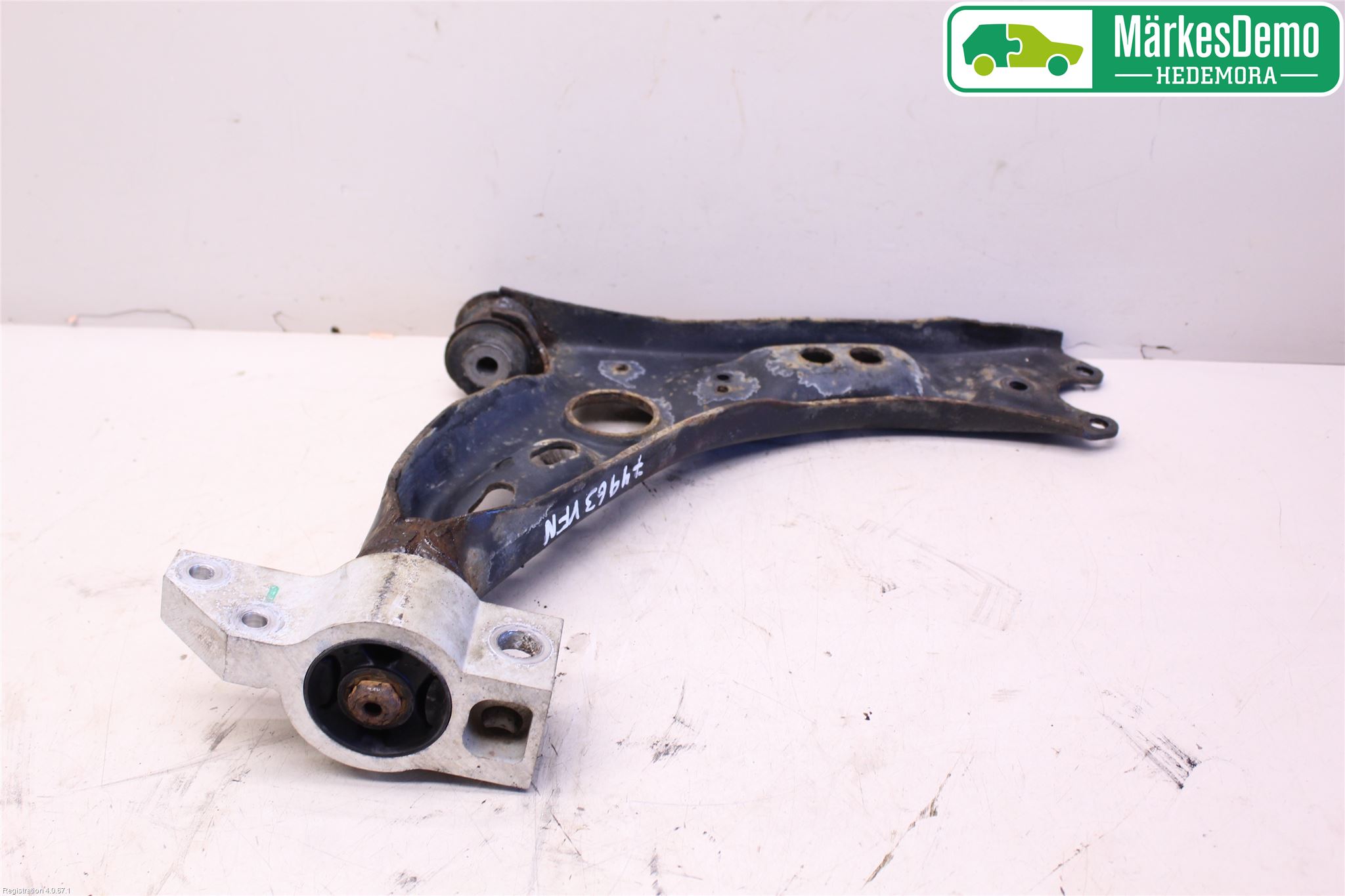 Volkswagen VW SCIROCCO 09-17 Bærearm Foran Venstre Nedre