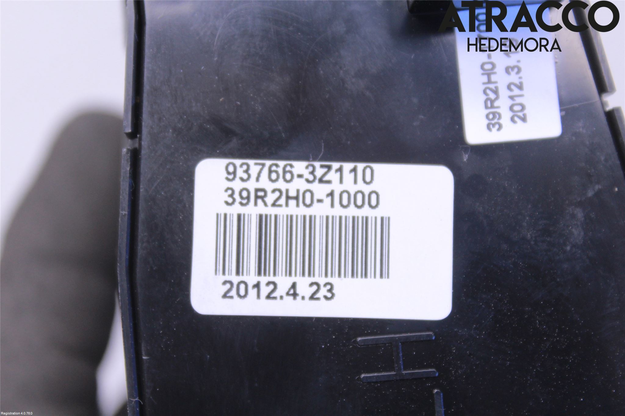 Hyundai i40 08-15 Bryter Parkeringsbrems