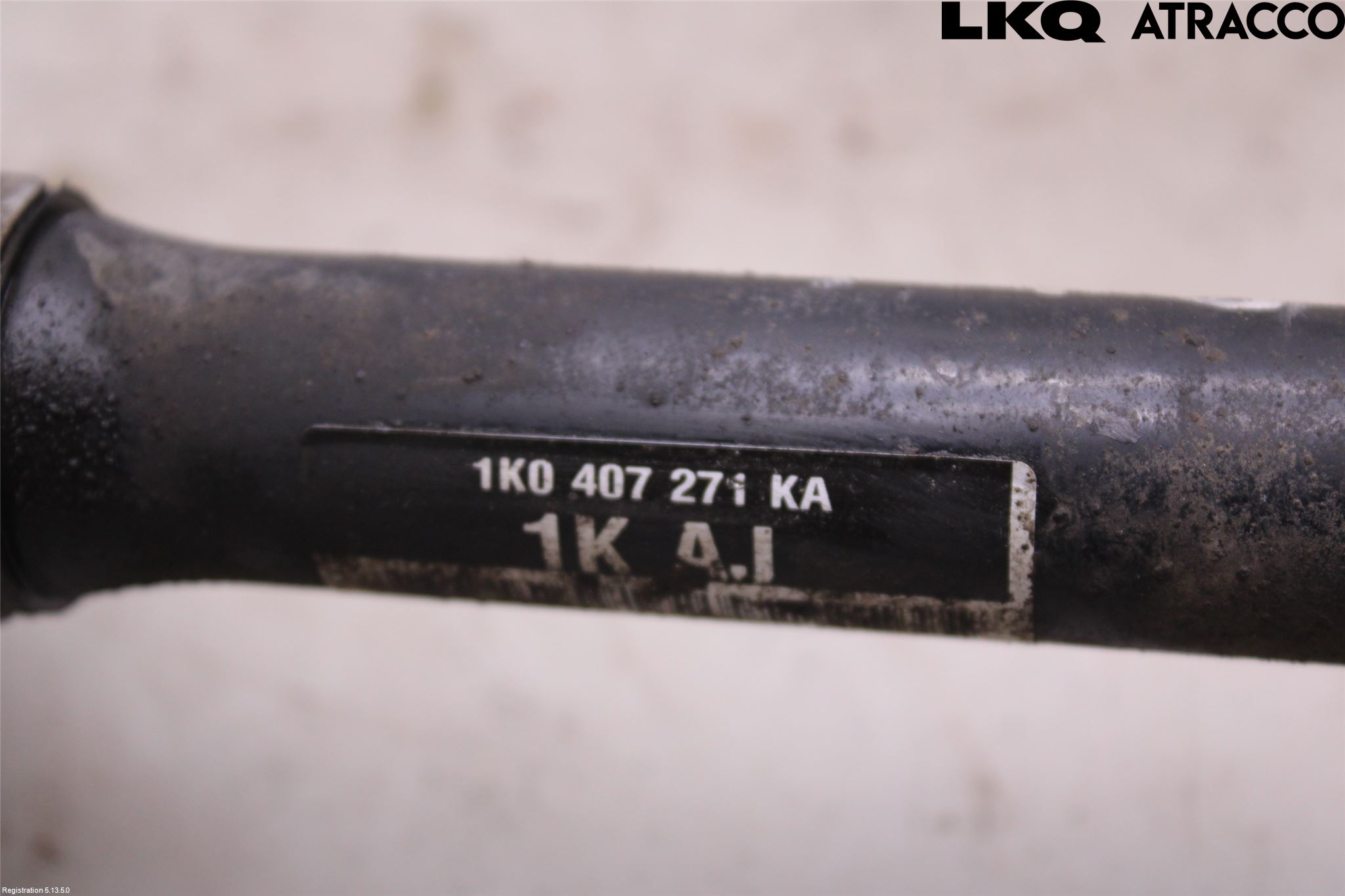 Volkswagen VW PASSAT 11-14 Drivaksel Foran Kompl Venstre