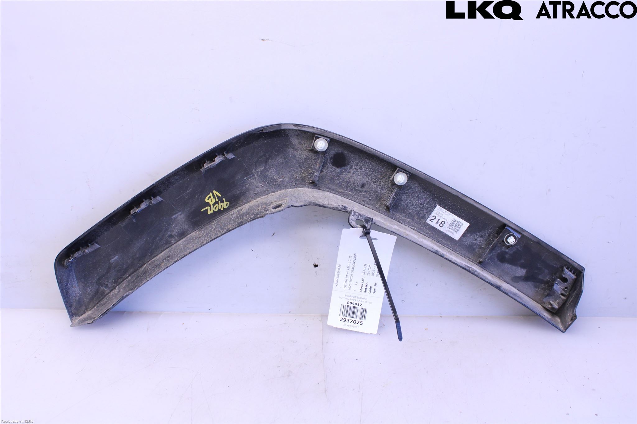 Toyota RAV4 19- Skjerm Bredder