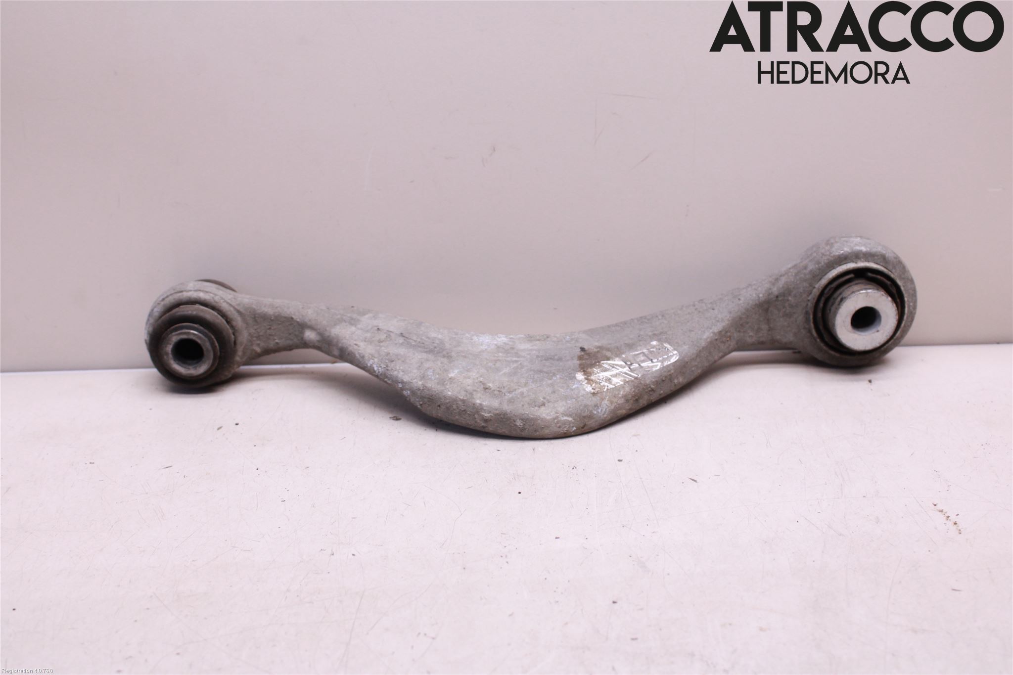 BMW 5 G30/G31/F90 17-23 Bærearm Bak Høyre Øvre