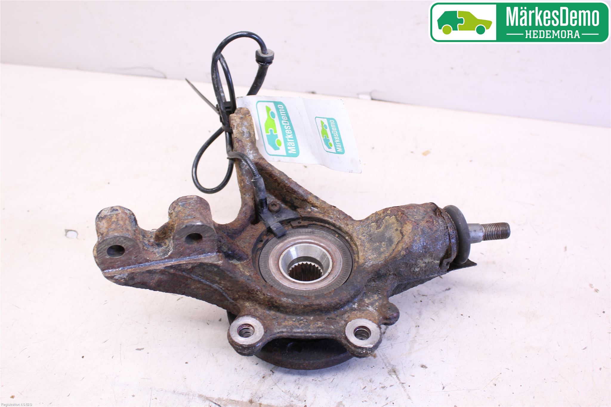 Citroen BERLINGO 08-18 Spindel Hf