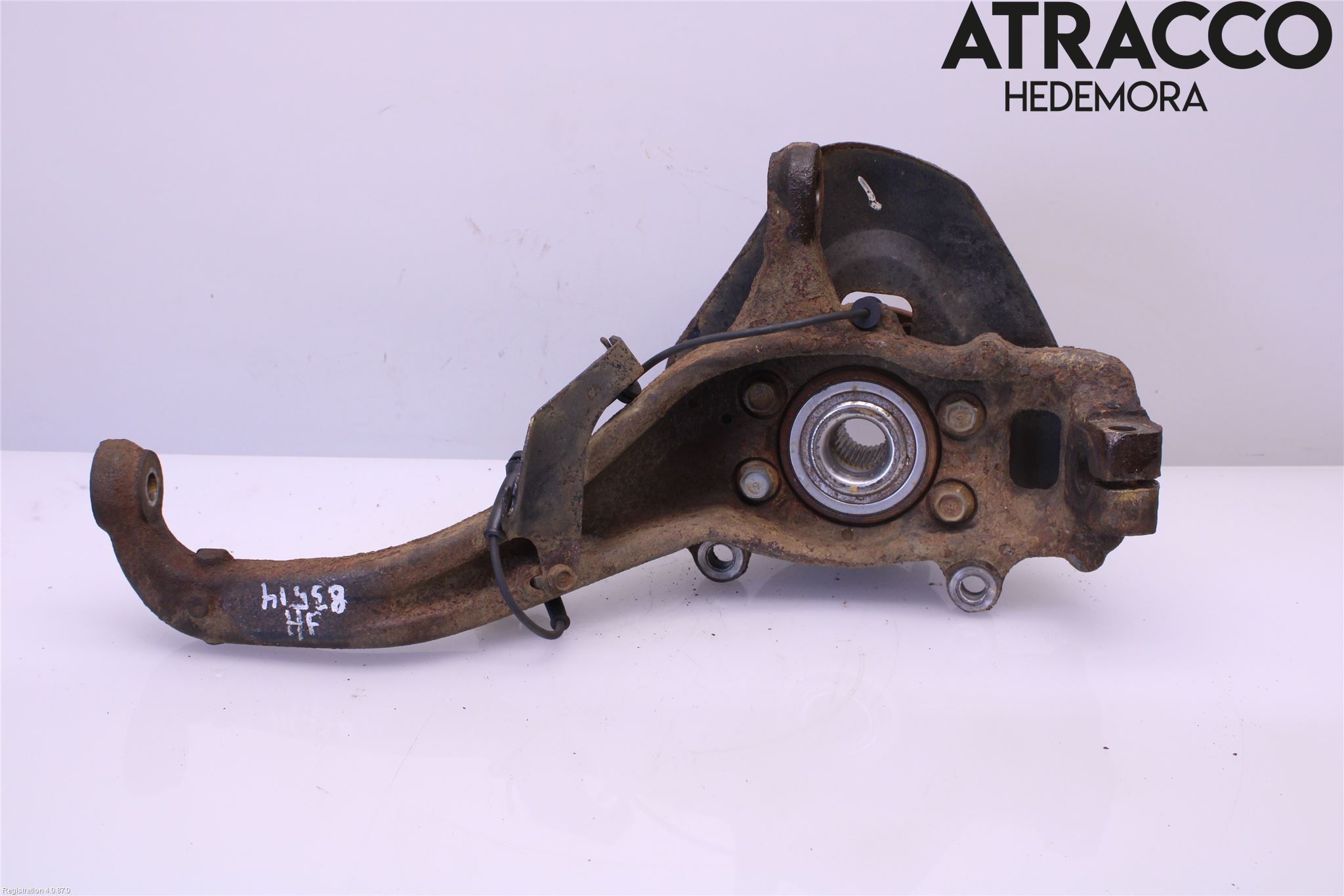 Nissan NAVARA 05-16 Spindel Hf