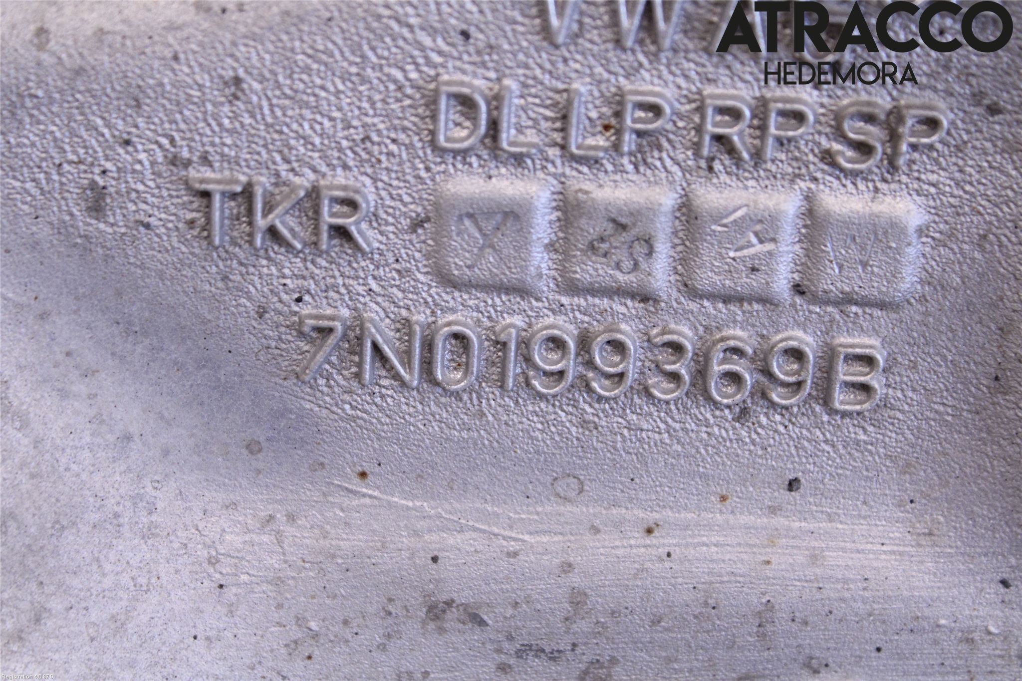 Audi Q3 8U 12-18 Forstillingsbjelke(Tvergående)