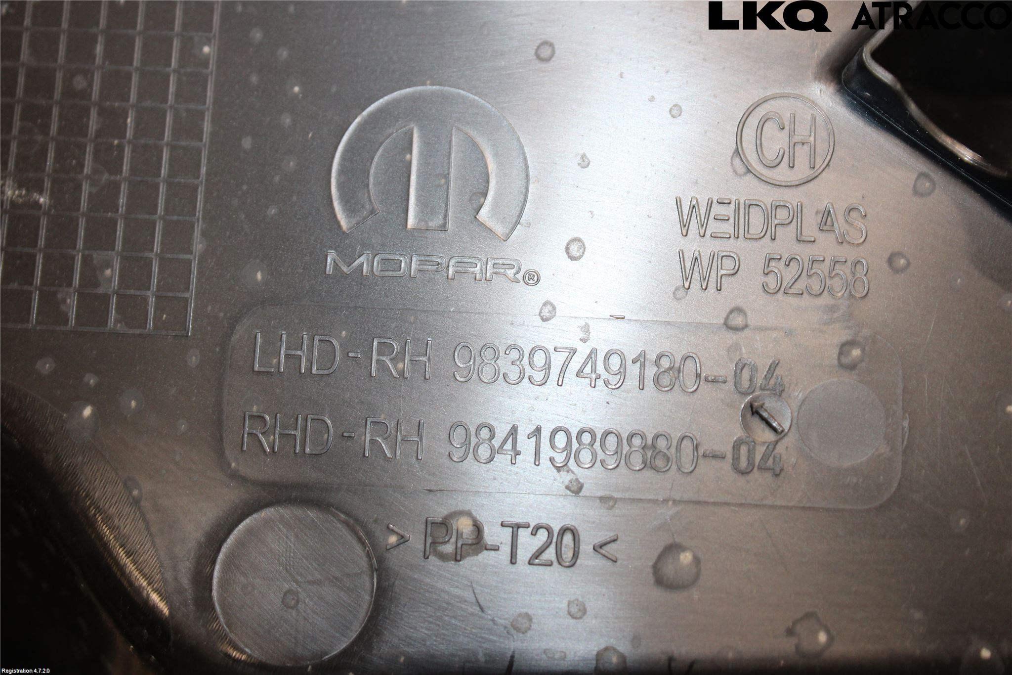 Peugeot 3008 17-24 Visker Deksel-Grill-Under Frr