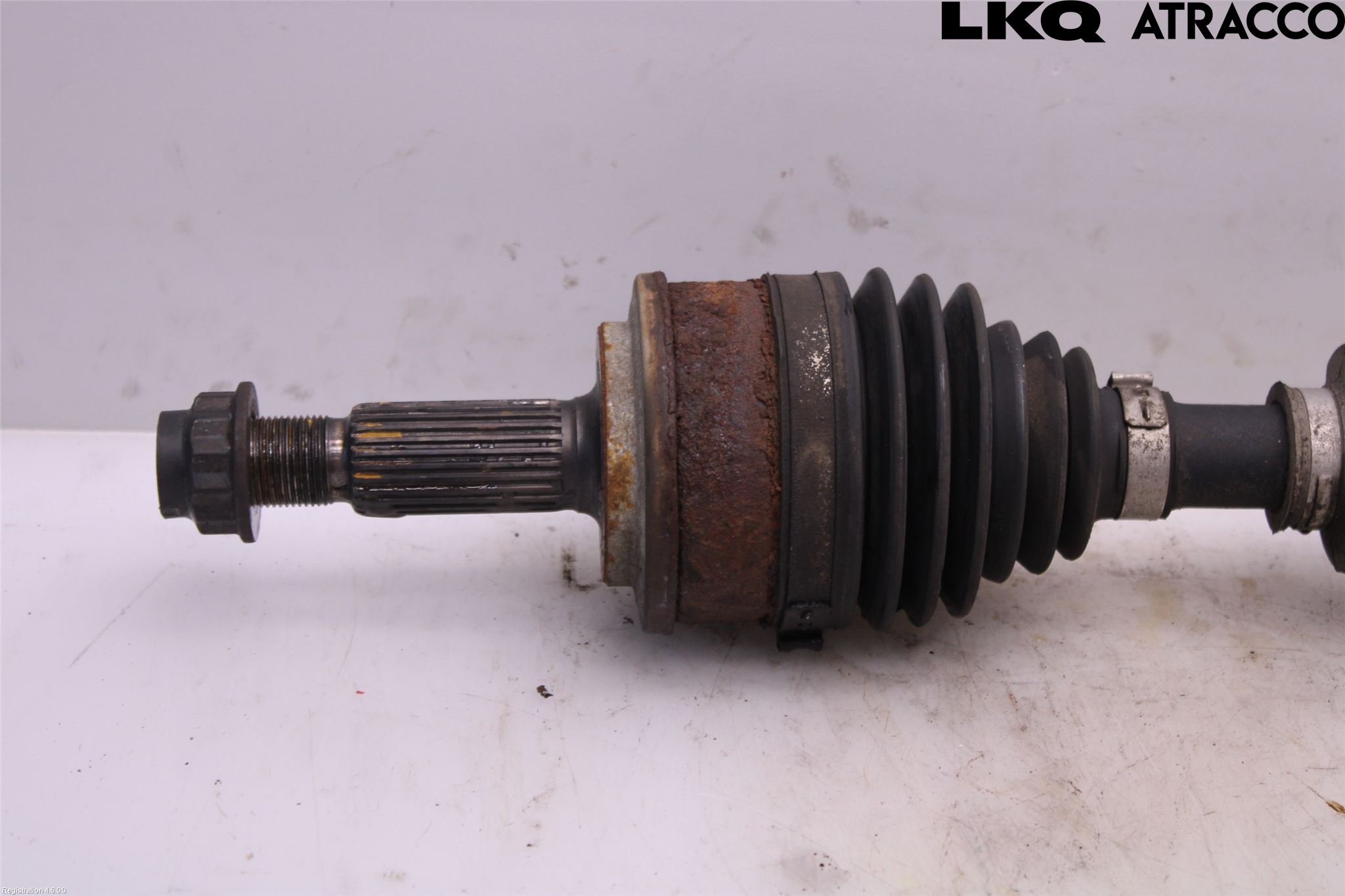 Toyota AURIS 13-19 Drivaksel Foran Kompl Venstre