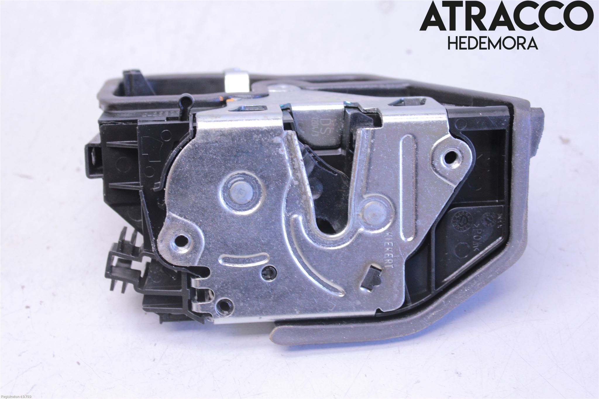 BMW 4 F32/F33/F82/F83 13-20 Dørlås - Låsekasse