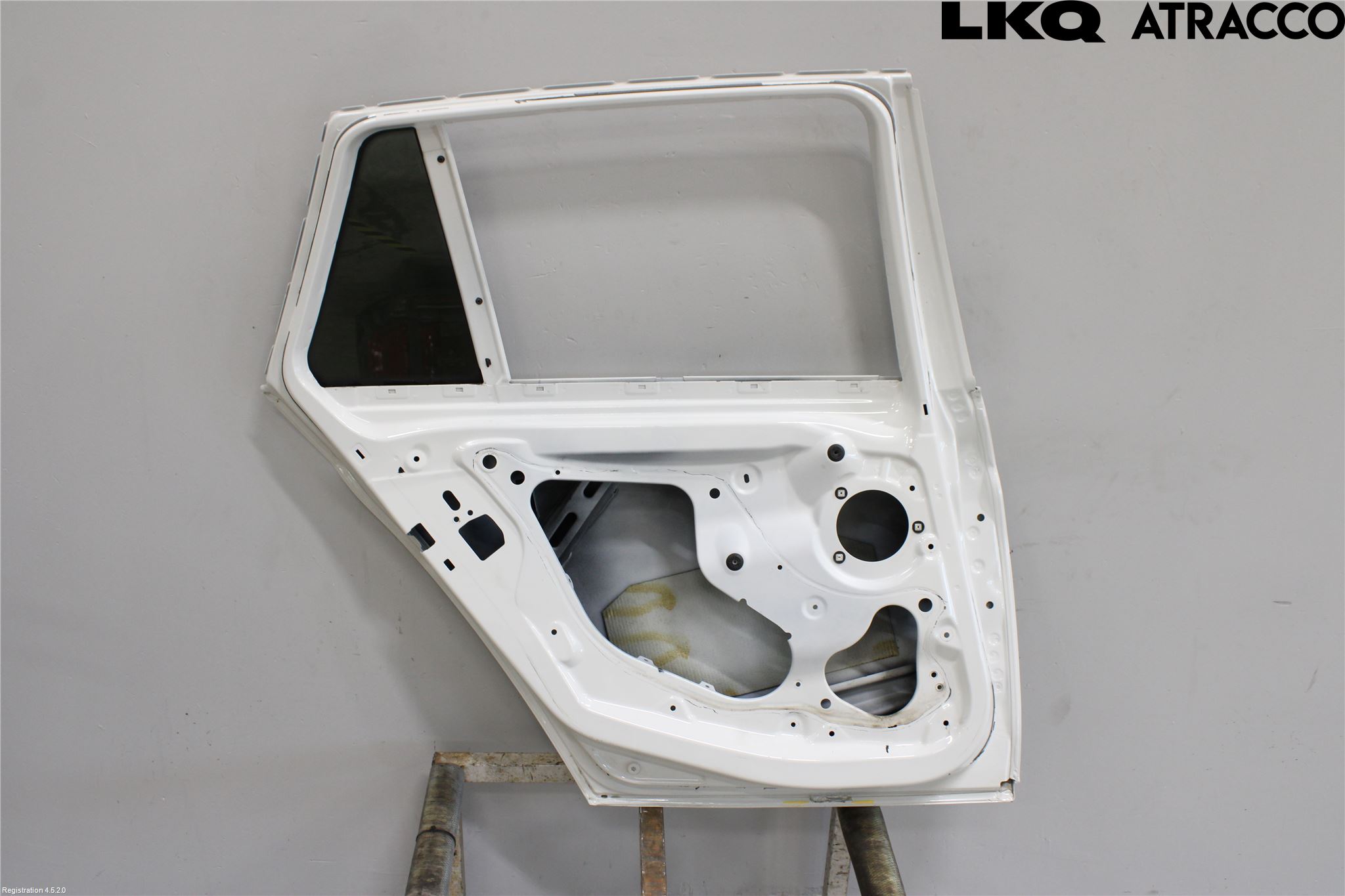 BMW 3 F30/F31/F80 12-19 Dør 4D Bak Venstre