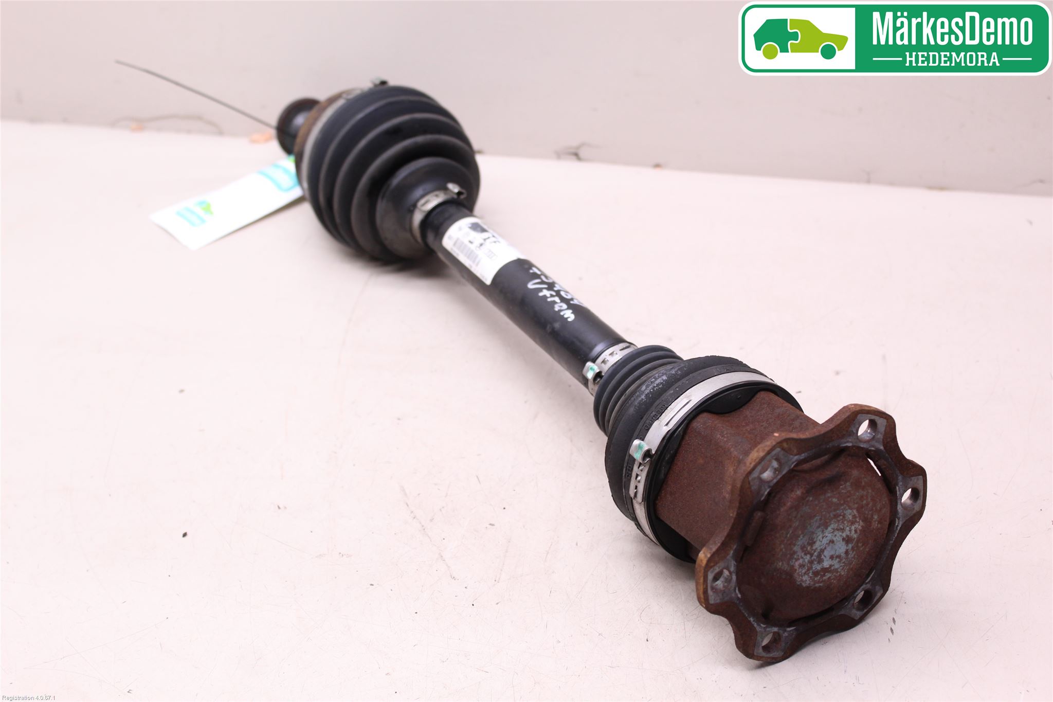 Audi A6/S6 4G 11-18 Drivaksel Foran Kompl Venstre