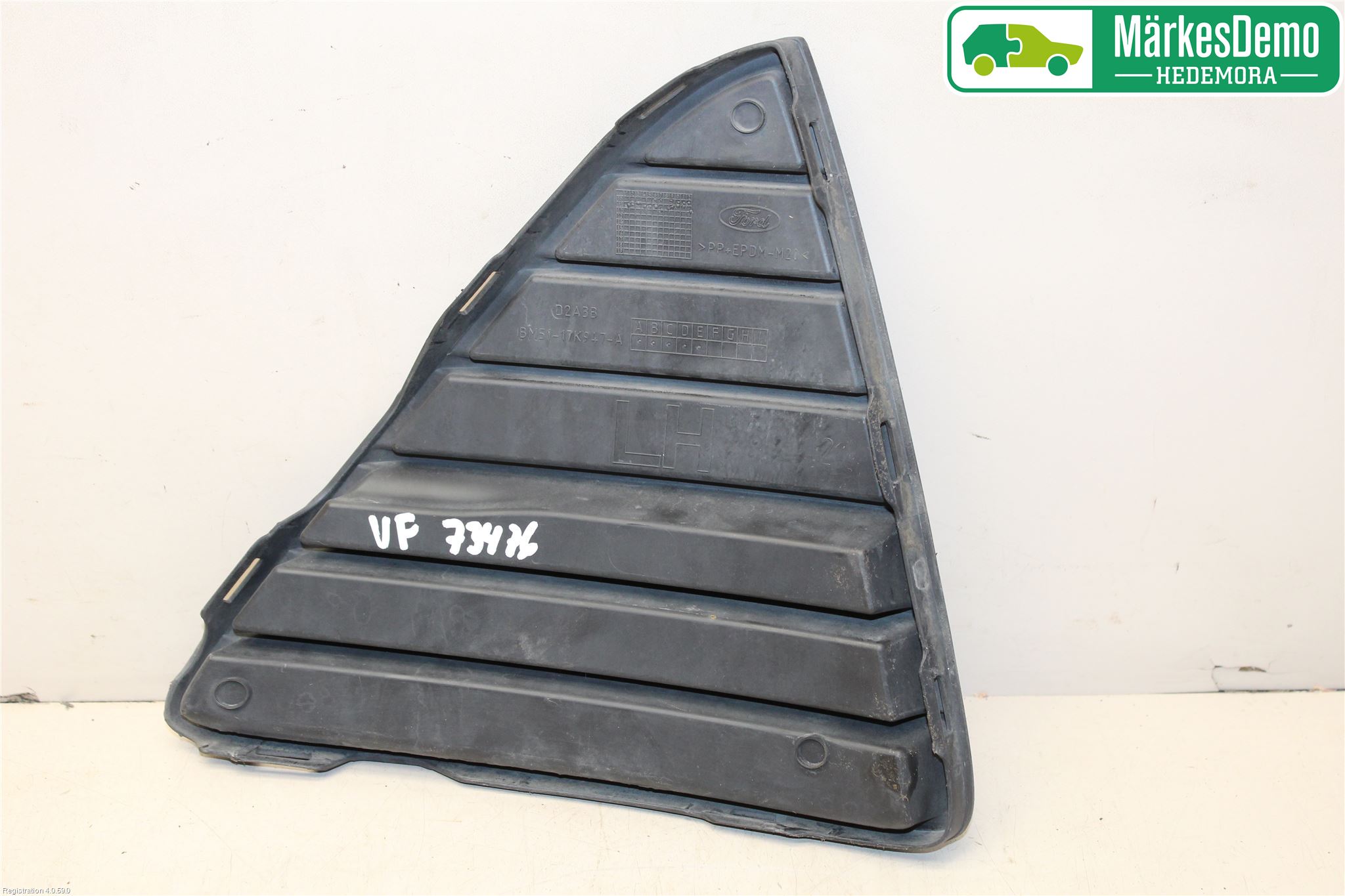 Ford FOCUS 11-14 Grilldel Venstre