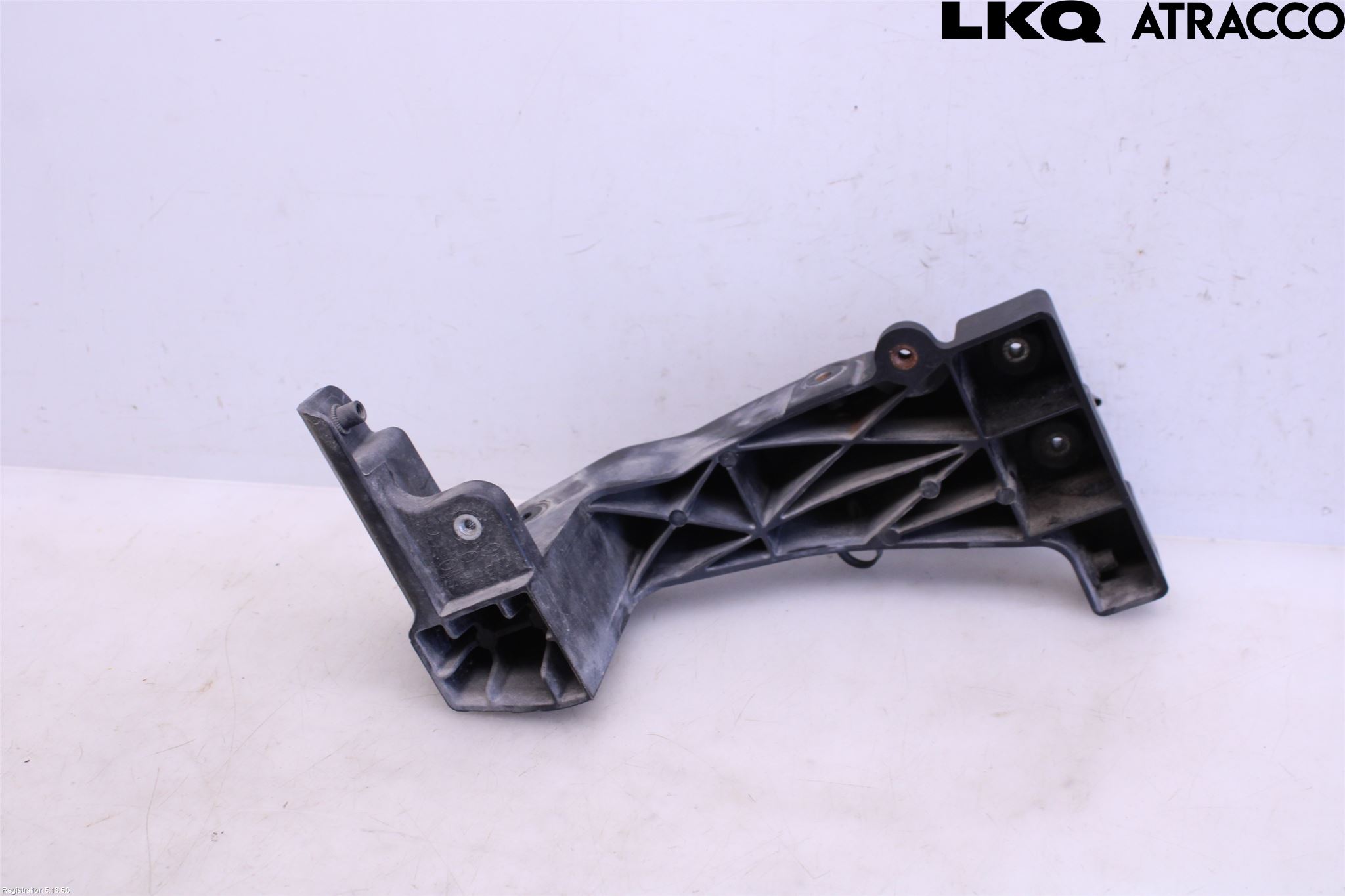 Hyundai i40 08-15 Frontlykt Holder-Feste