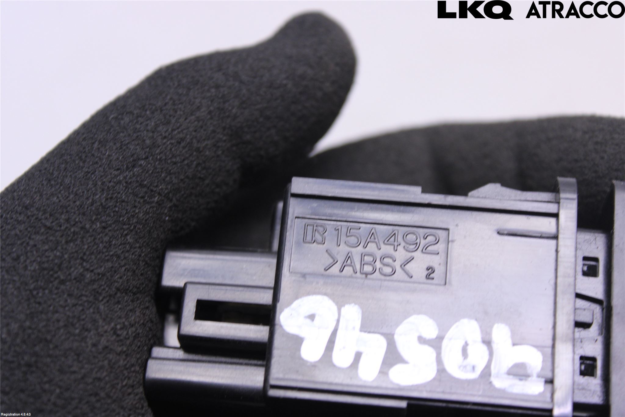Lexus RX XU30 03-09 Bryter Drivstoff Tankluke
