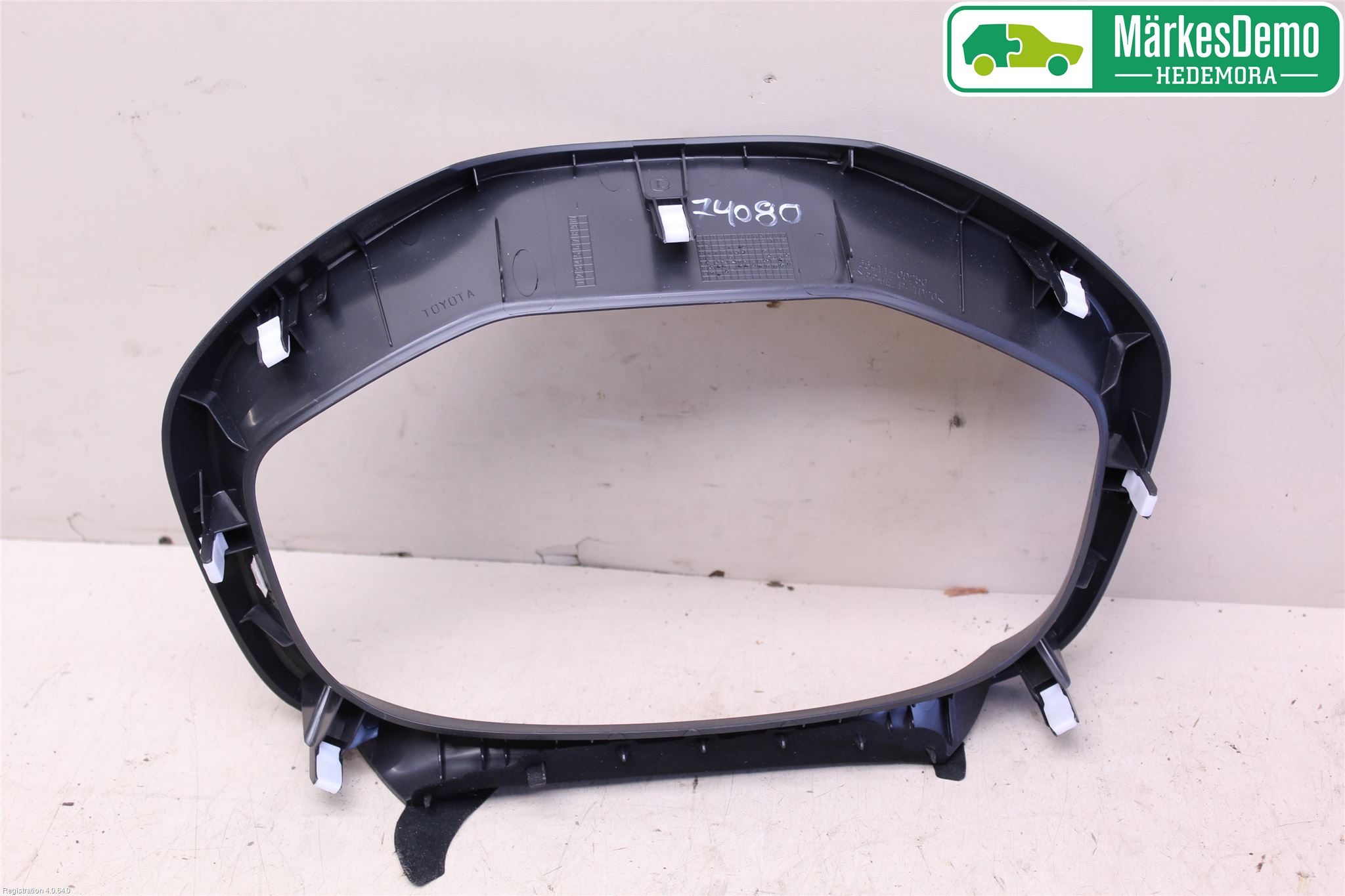 Toyota YARIS XP130 15-20 Instrument Ramme