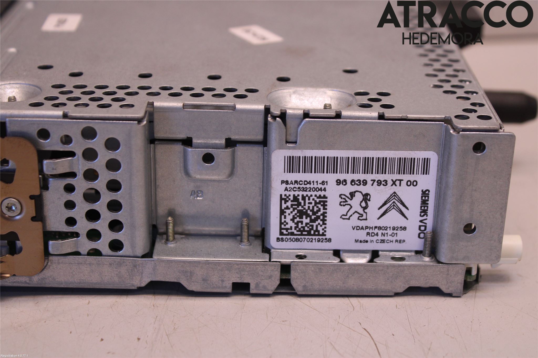 Peugeot 307     05-08 Stereo Radio Med Cd