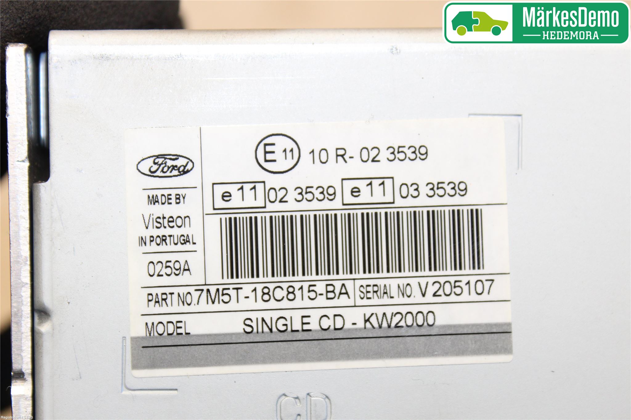 Ford FOCUS     04-07 Stereo Radio Med Cd