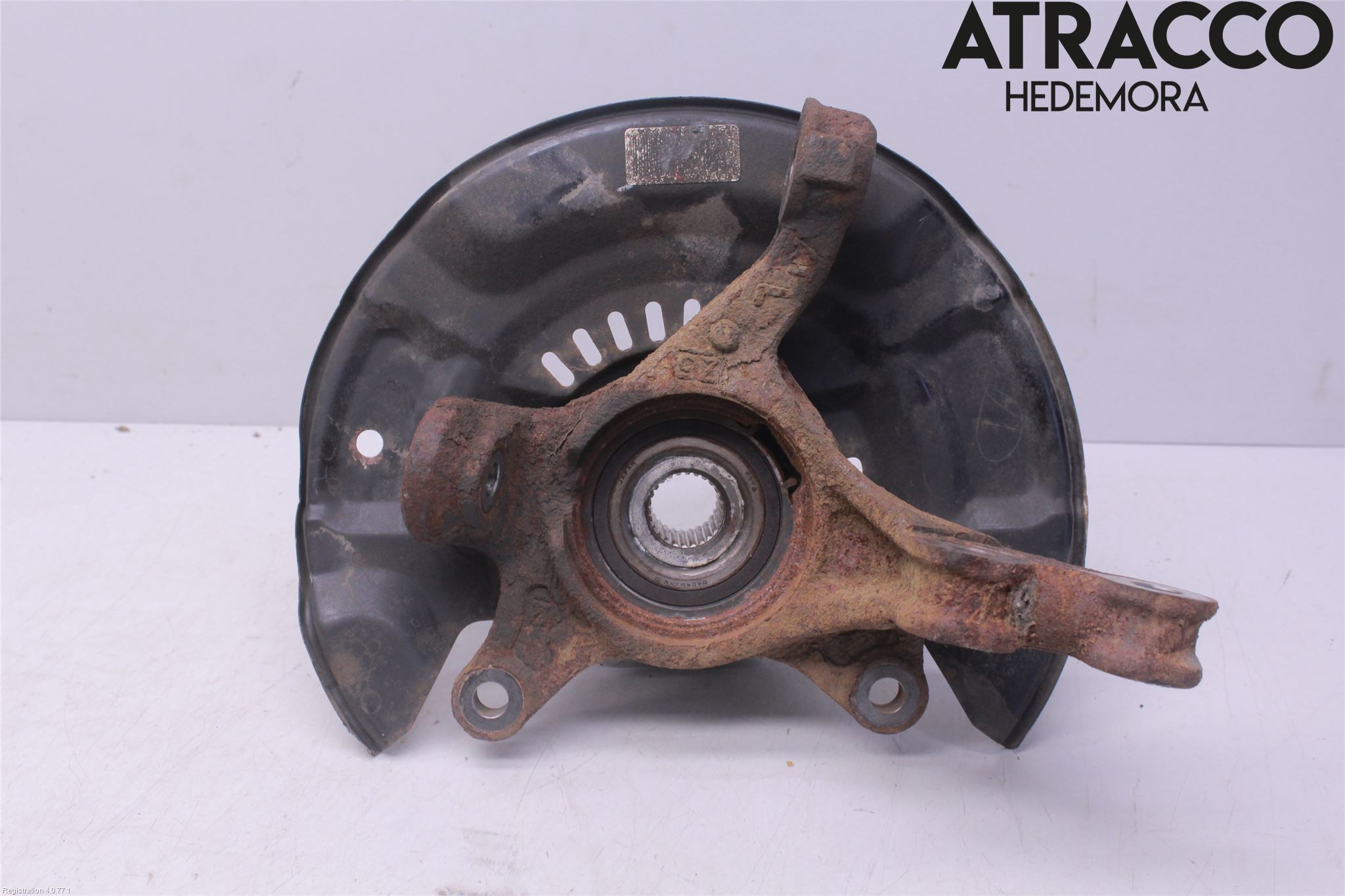 Toyota VERSO-S 11-16 Spindel Vf