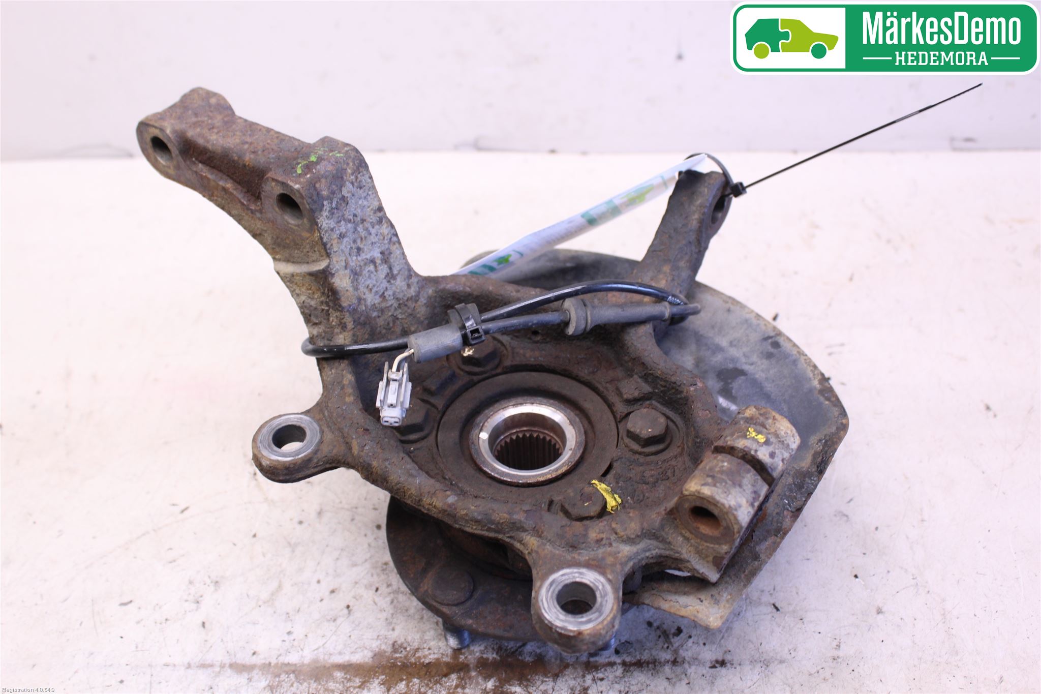 Nissan QASHQAI 10-14 Spindel Hf