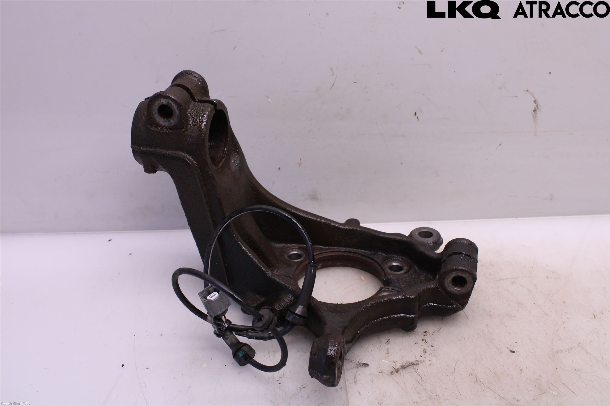 Nissan QASHQAI 14-17 Spindel Vf