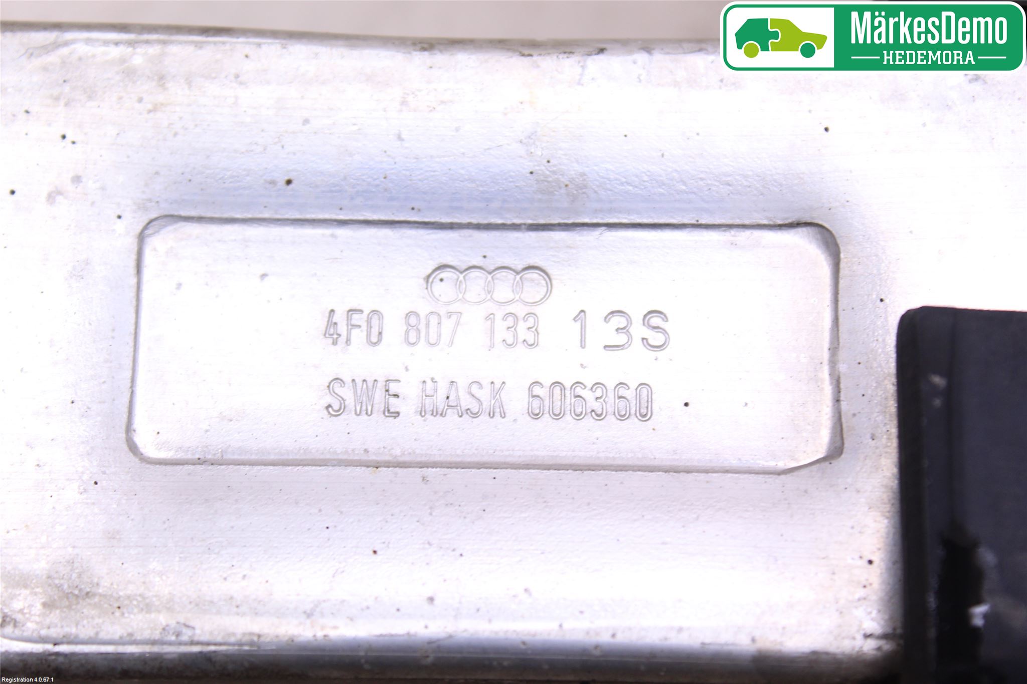 Audi A6/S6     05-11 Støtfanger Foran Feste