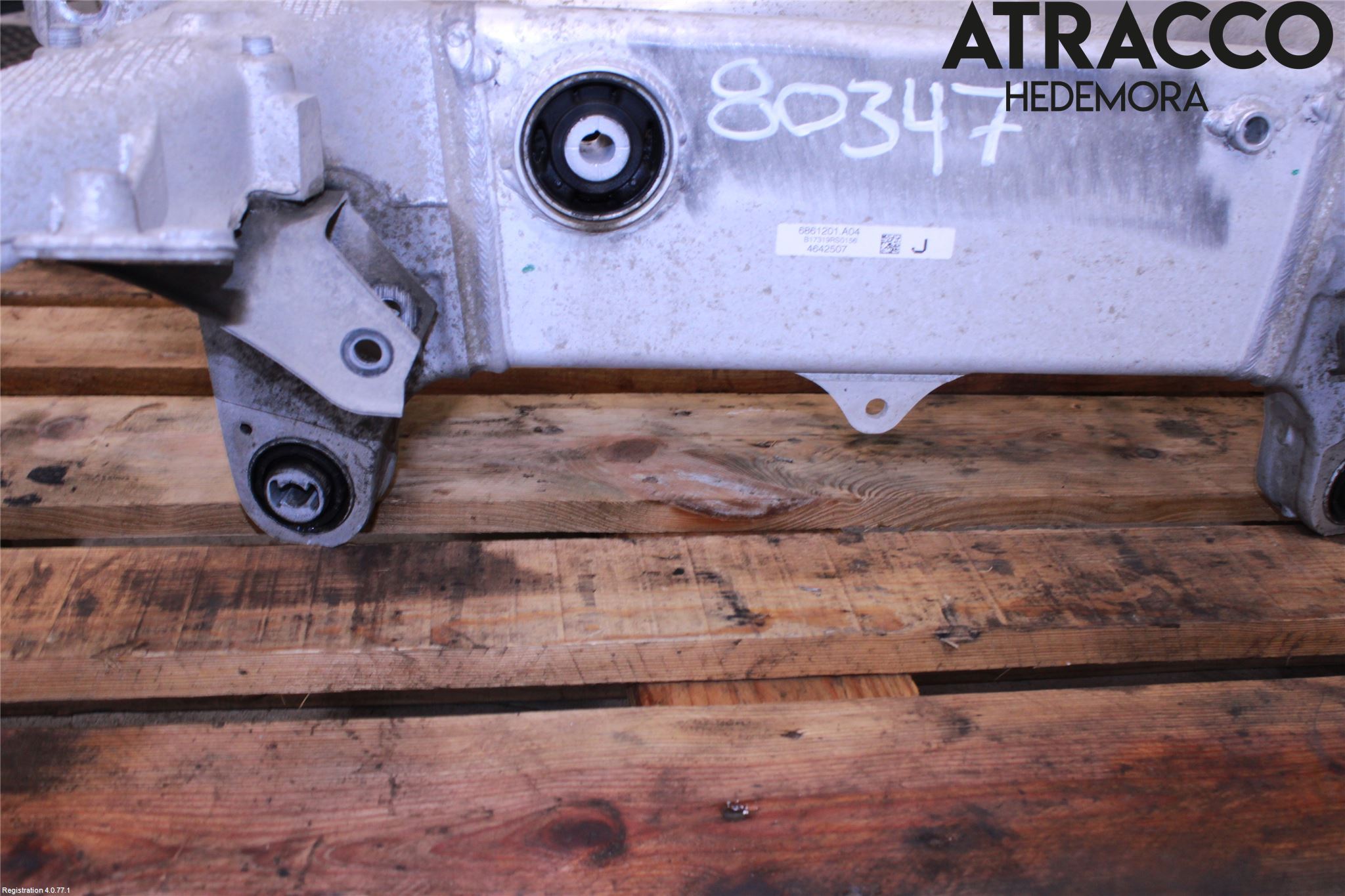 BMW 5 G30/G31/F90 17-23 Bakaksel Feste Travers-Ramme
