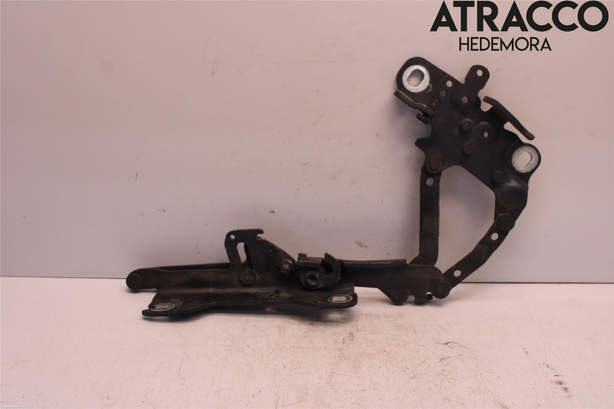 BMW 1 F20/F21 11-19 Panser Hengsel - Hengsler