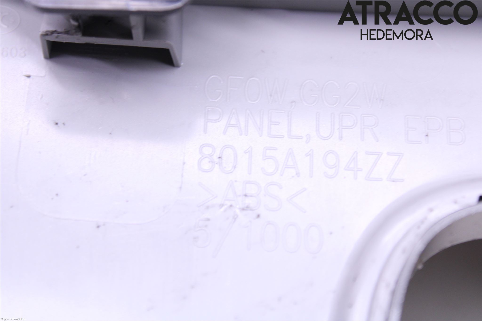 Mitsubishi OUTLANDER 13-21 Instrumentkonsoll Midt
