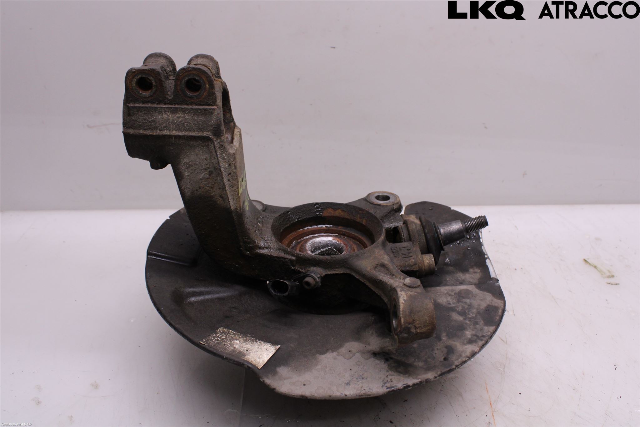 Volkswagen VW TRANSP/CARAVELLE (T6) 16-22 Spindel Vf