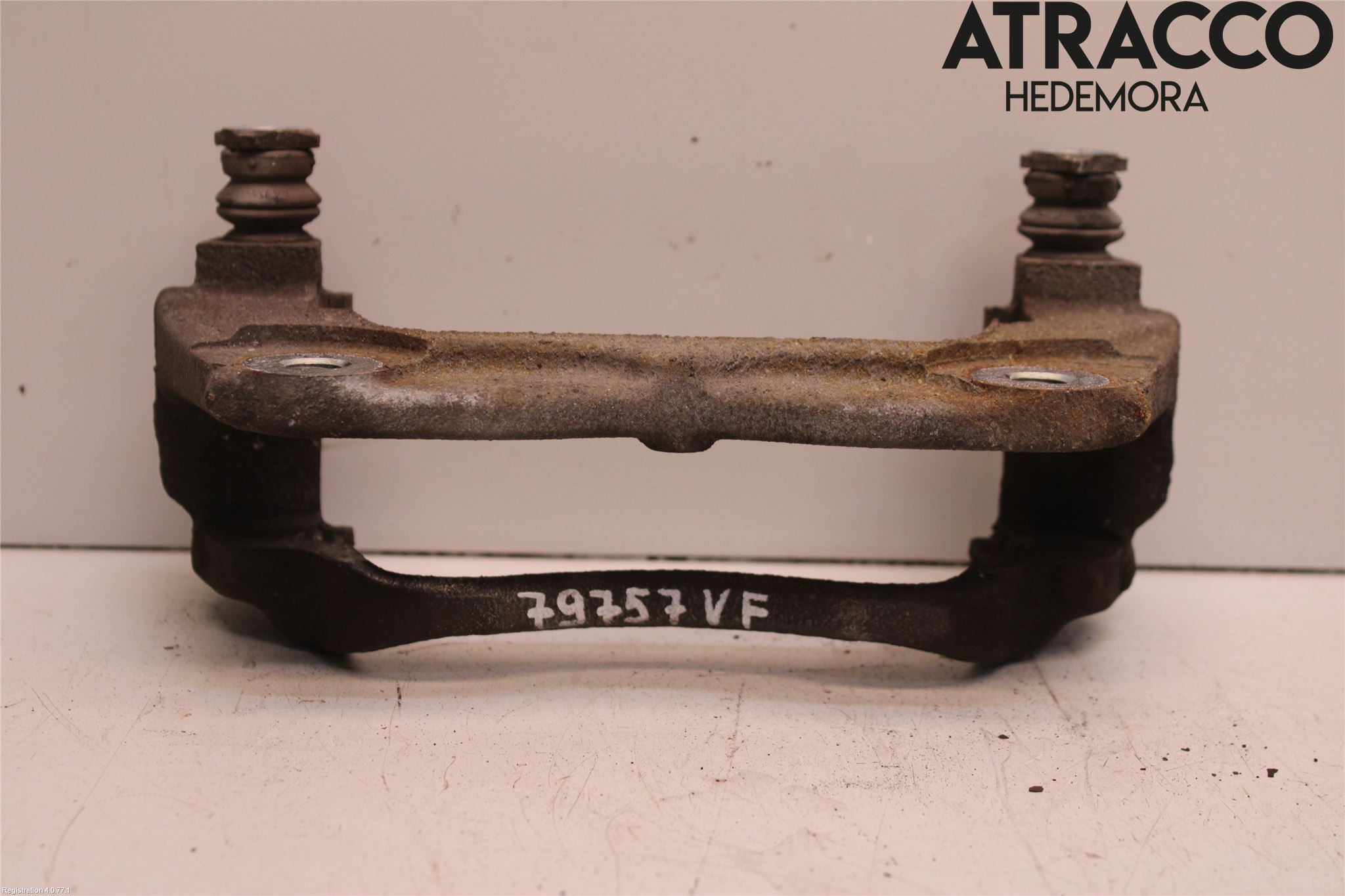Toyota AVENSIS 16-18 Bremsecaliper Feste Holder
