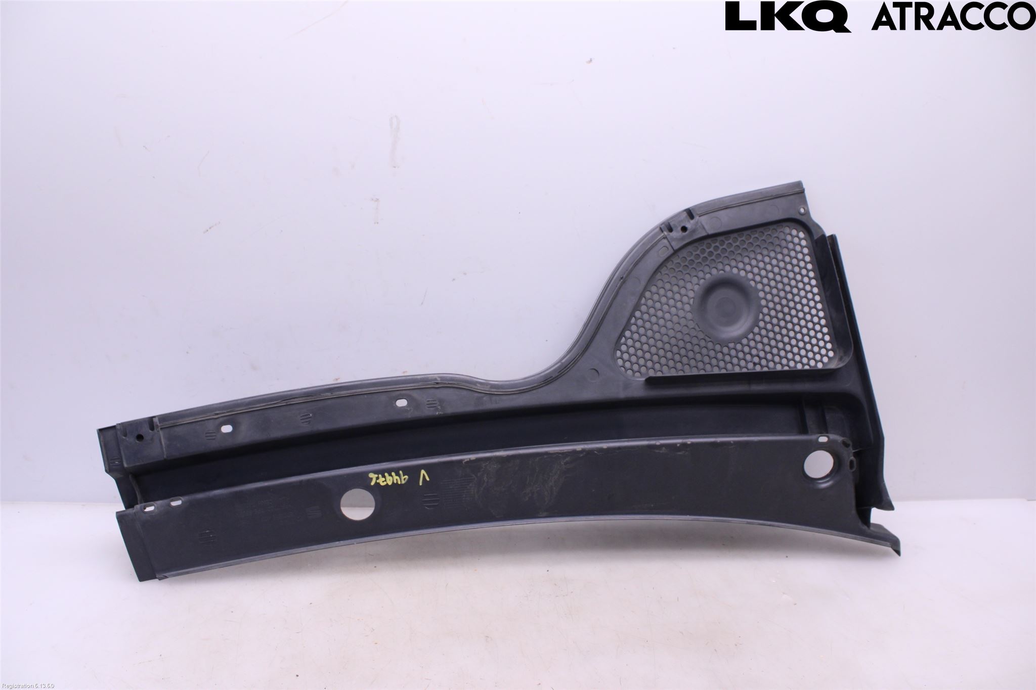 Seat ATECA 16->> Visker Deksel-Grill-Under Frr
