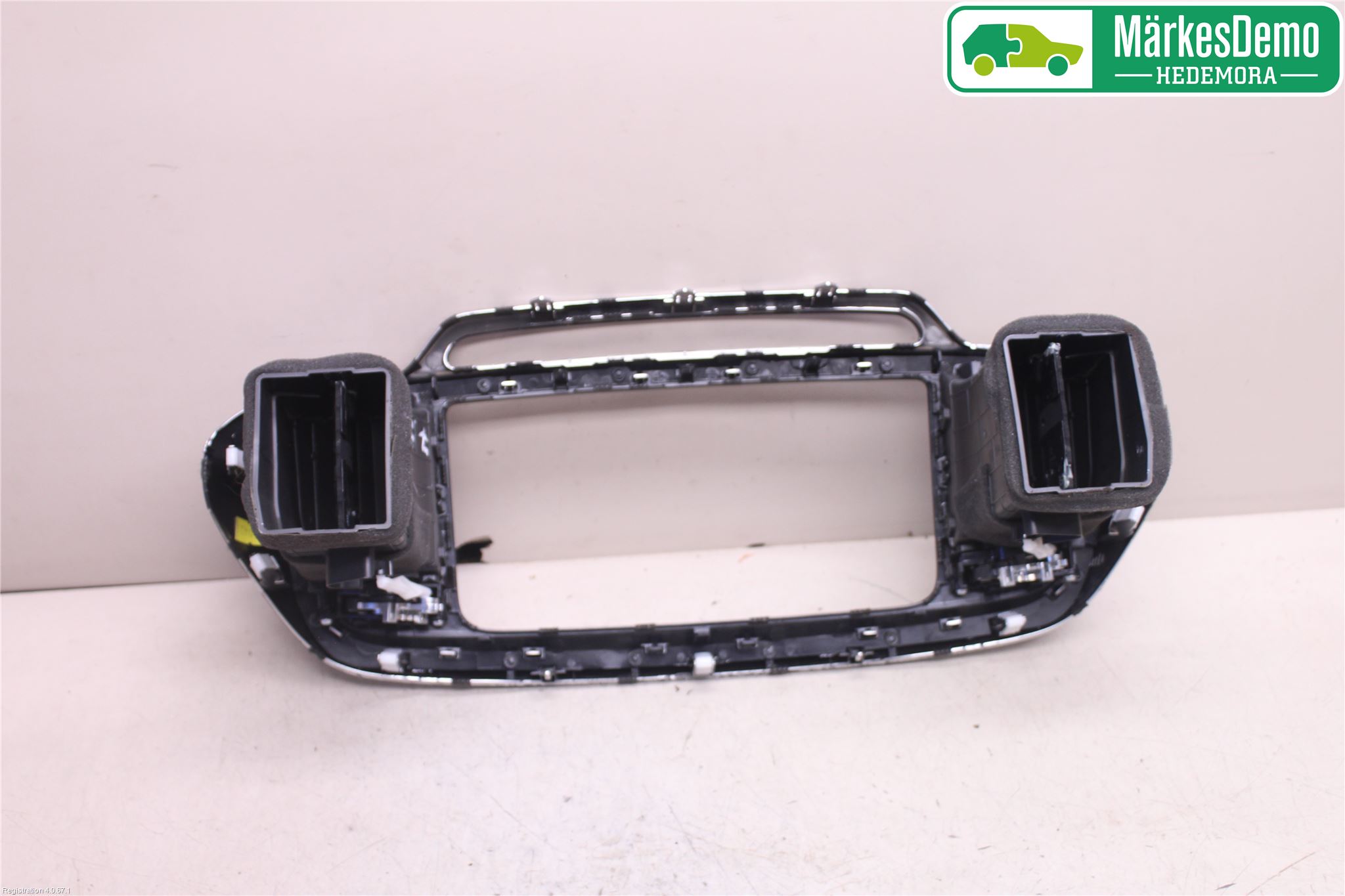 Kia SORENTO 15-20 Dashbord Kanal - Dyse