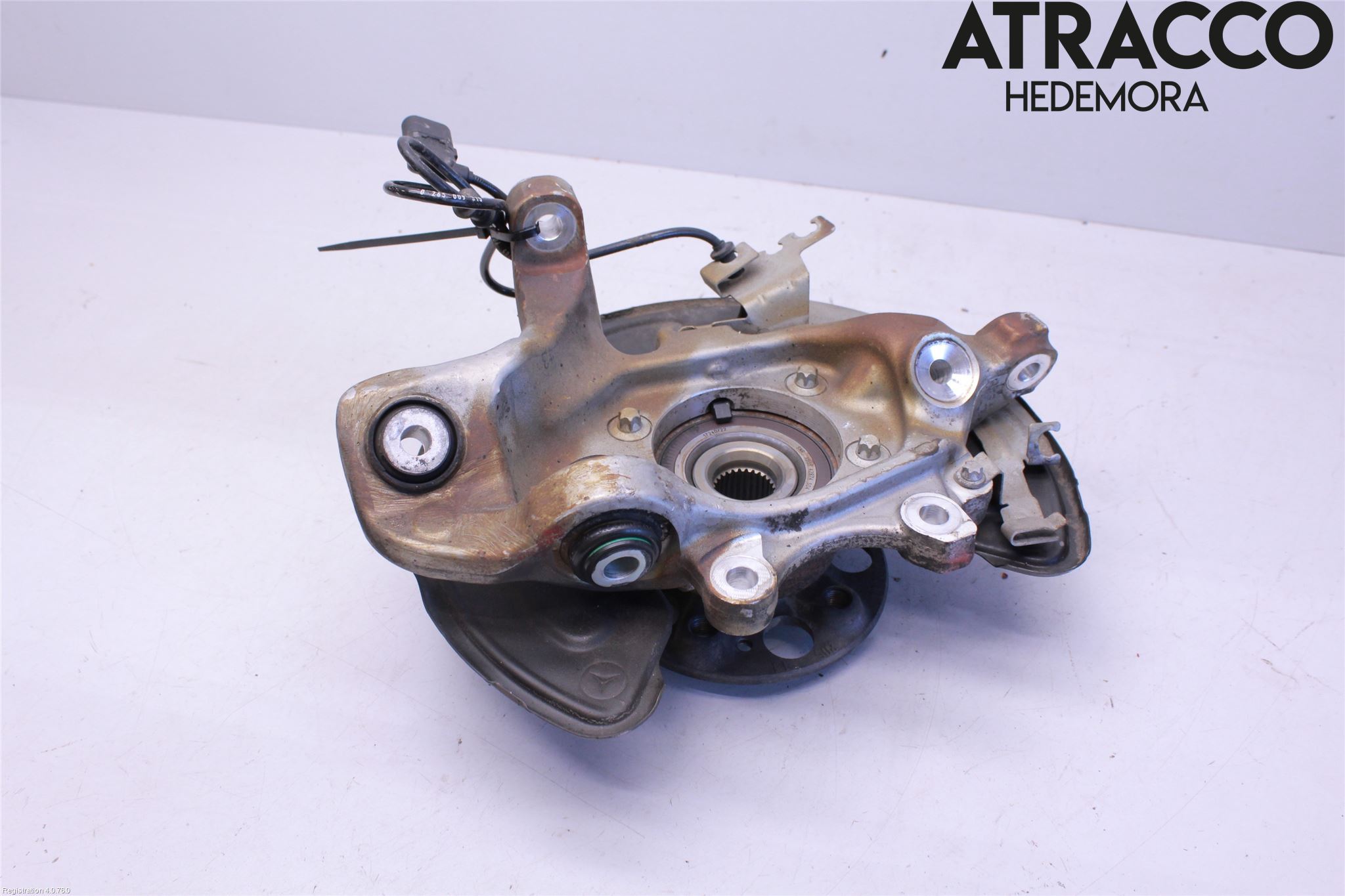 Mercedes-Benz MB C-KLASS (W205) 14-21 Spindel Hb