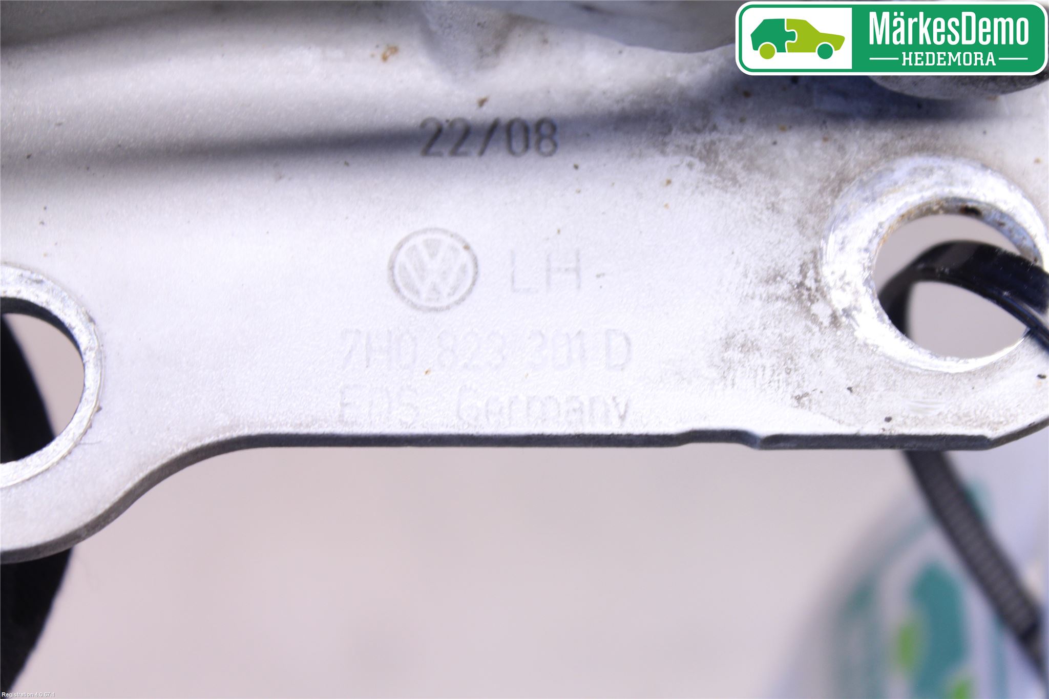 Volkswagen VW TRANSP/CARAVELLE (T5) 04-15 Panser Hengsel - Hengsler