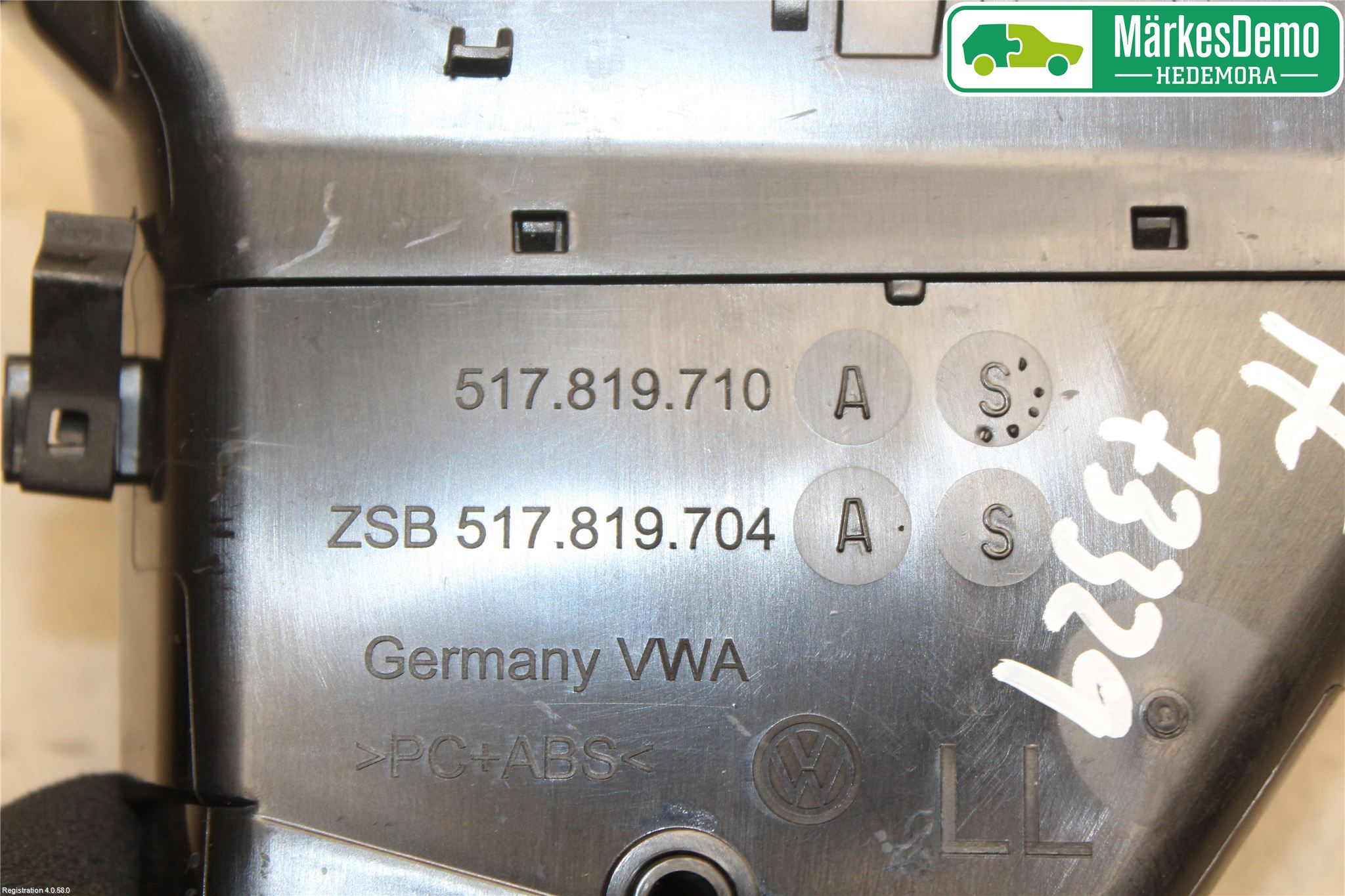 Volkswagen VW GOLF SPORTSVAN 15-20 Dashbord Kanal - Dyse
