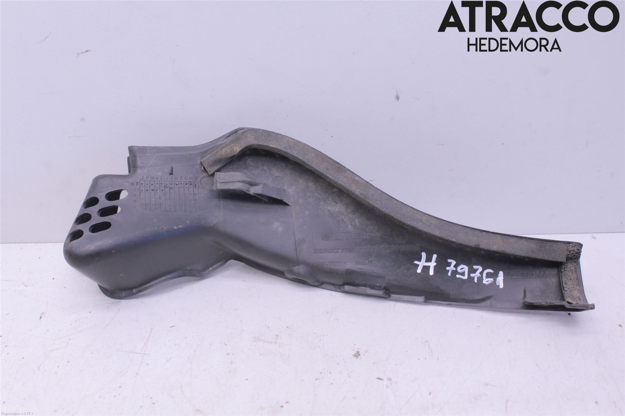 Renault TRAFIC   02-14 Visker Deksel-Grill-Under Frr