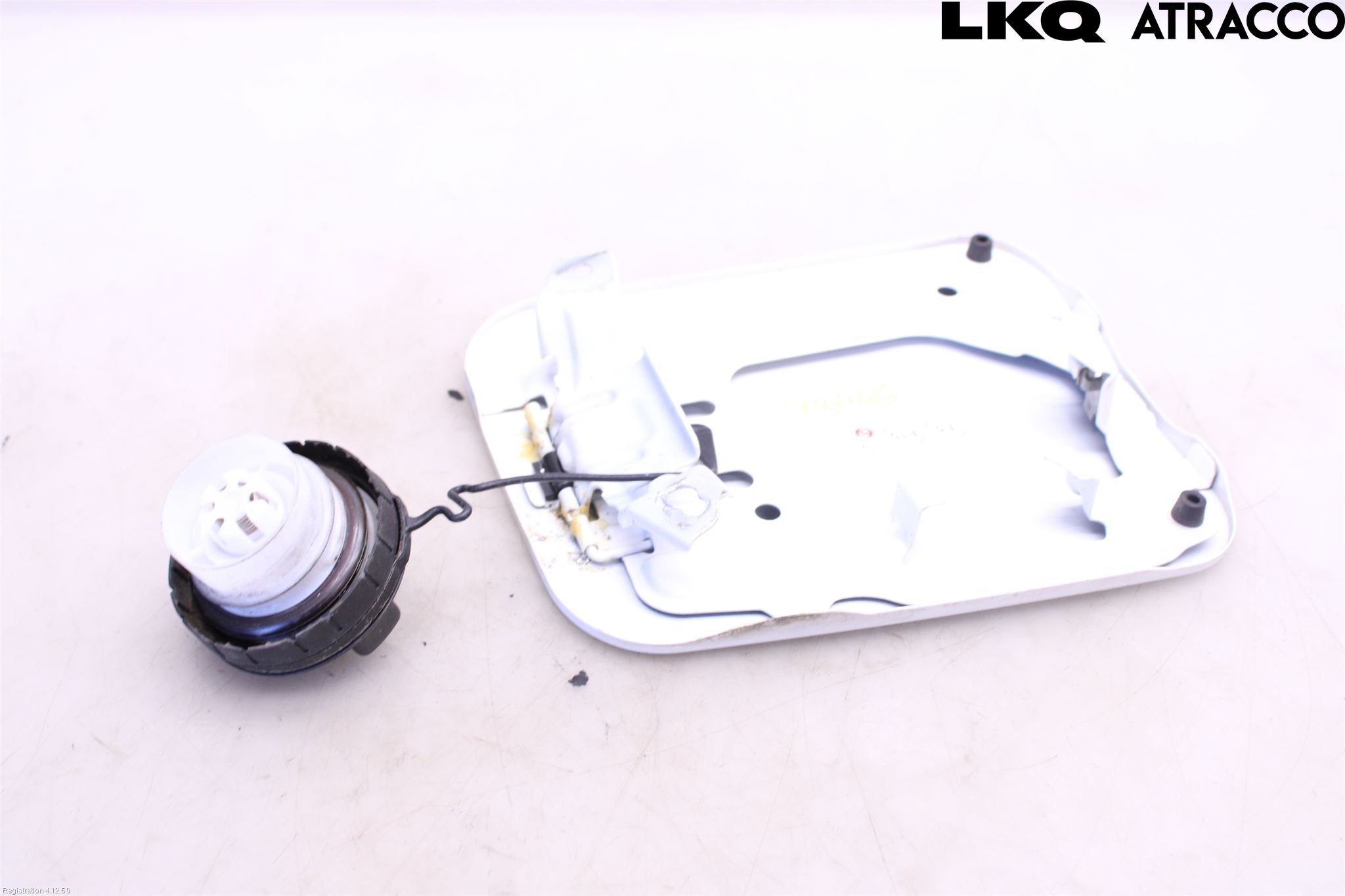 Toyota RAV4 19- Drivstoff Tankluke