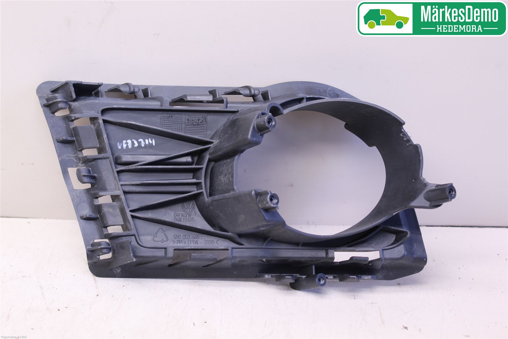 Volkswagen VW TIGUAN 07-16 Frontlykt Kurve-Tåkelys Ramme
