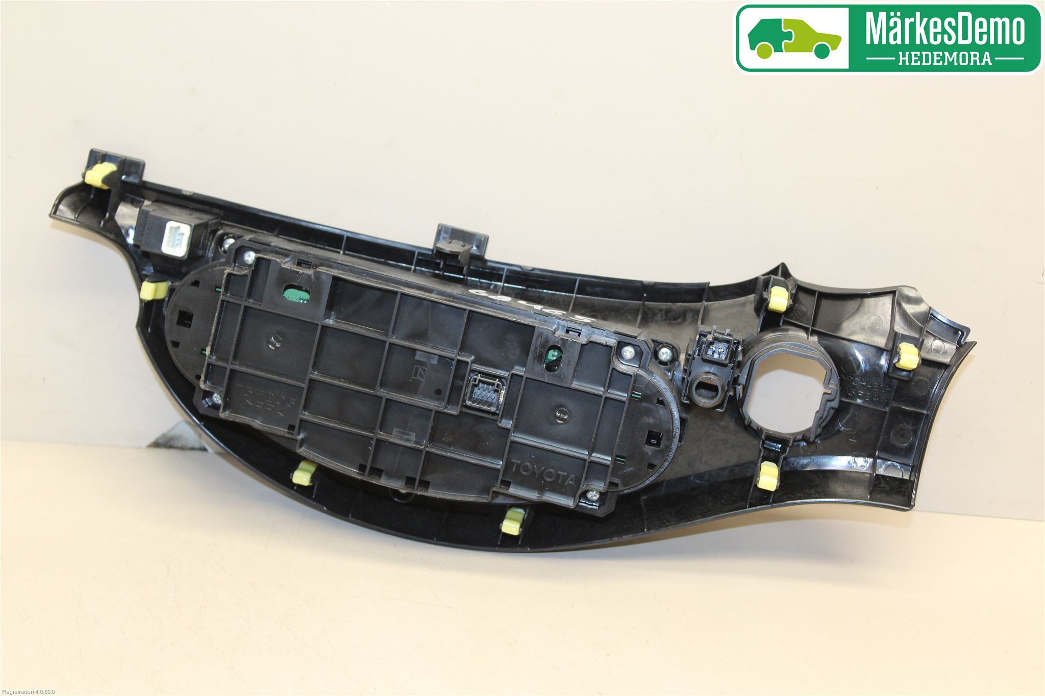 Toyota YARIS XP130 12-14 Varme Ac Betjening-Display