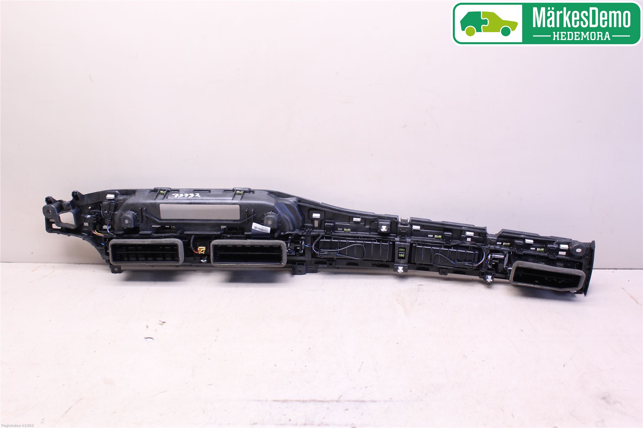 Audi A4/S4 B9 16-19 Dashbord Kanal - Dyse